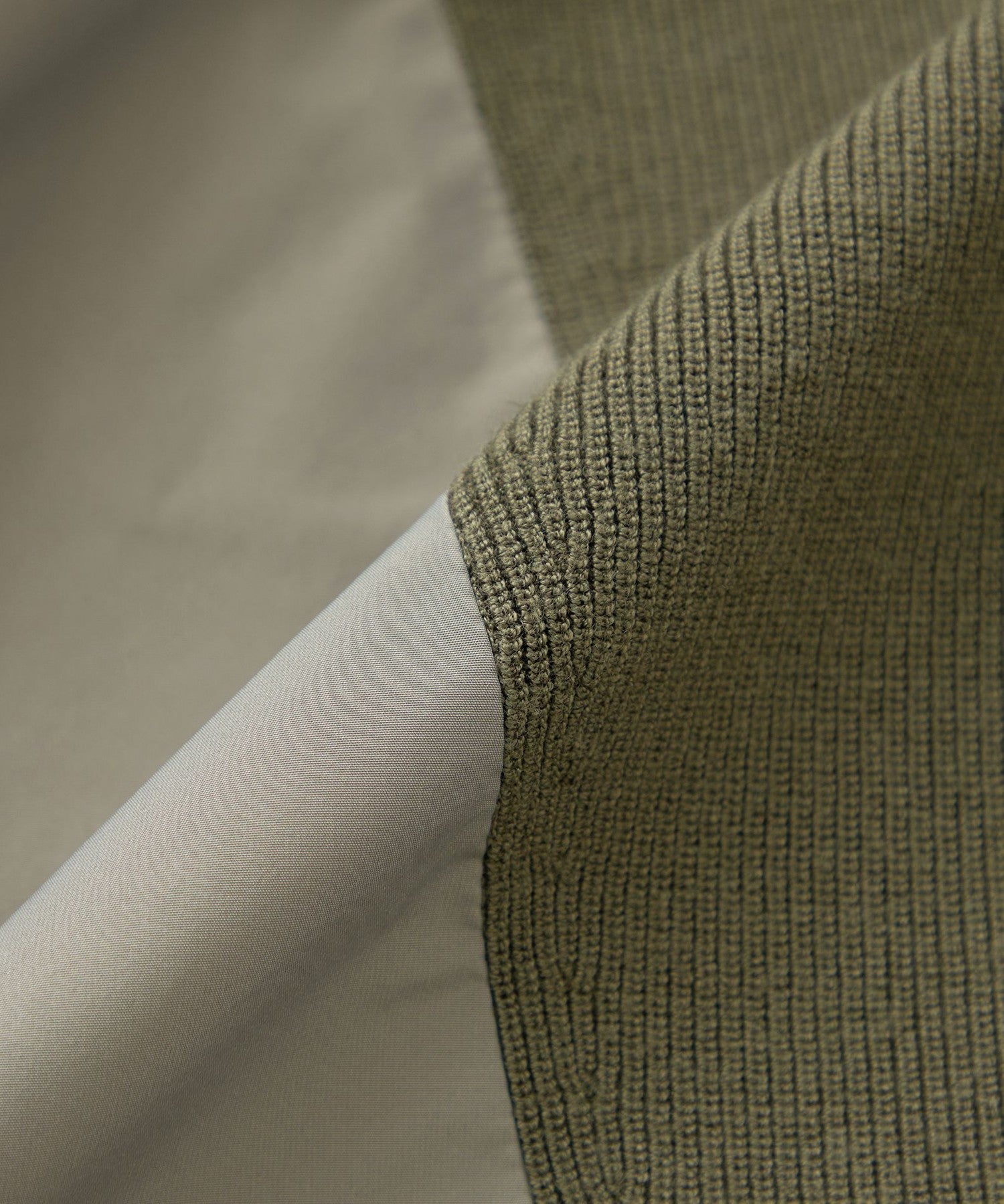 2213-U5N2560475__O,75,