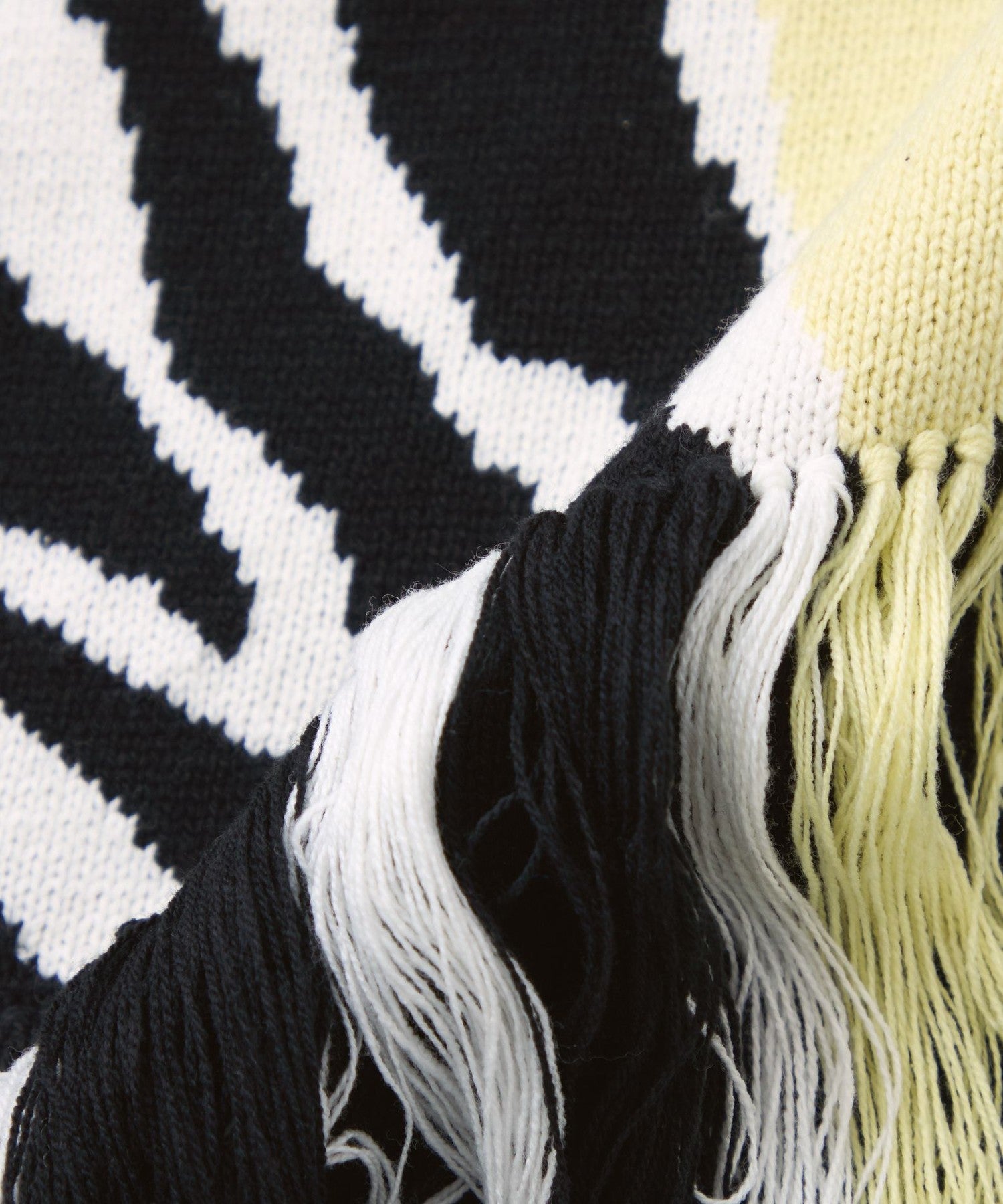 2213-U5N2660509__M,09,