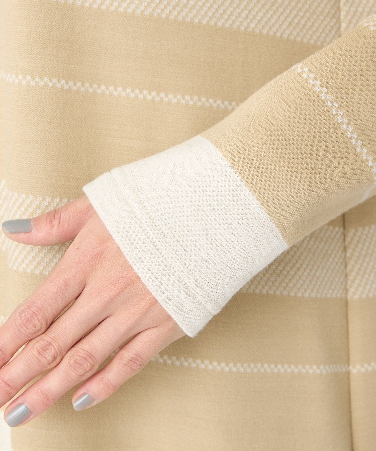 2213-U5P1367540__O,40,