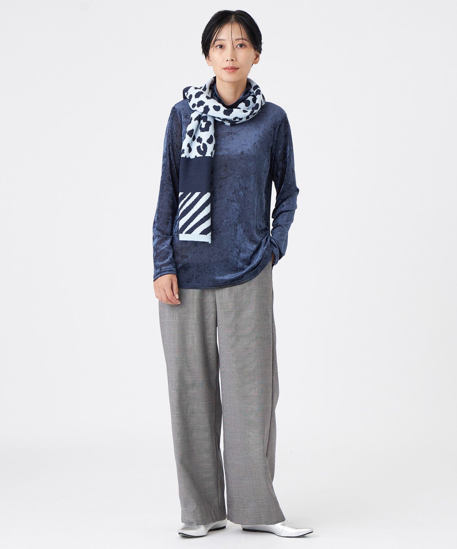 2213-U5P1465722__I,22,