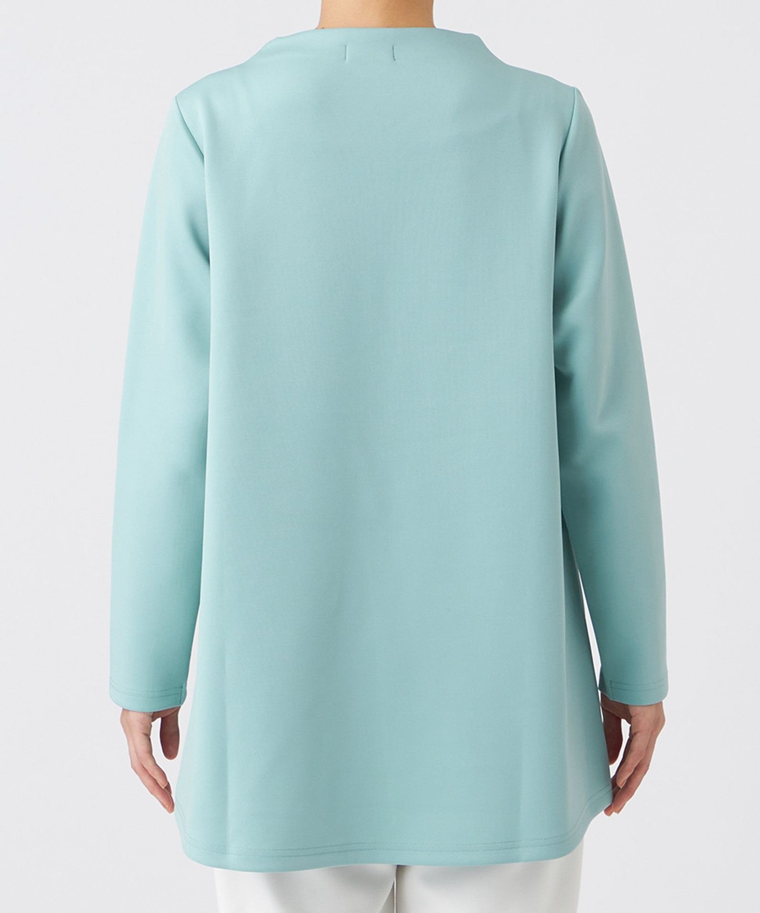 2213-U5P1669524__M,24,