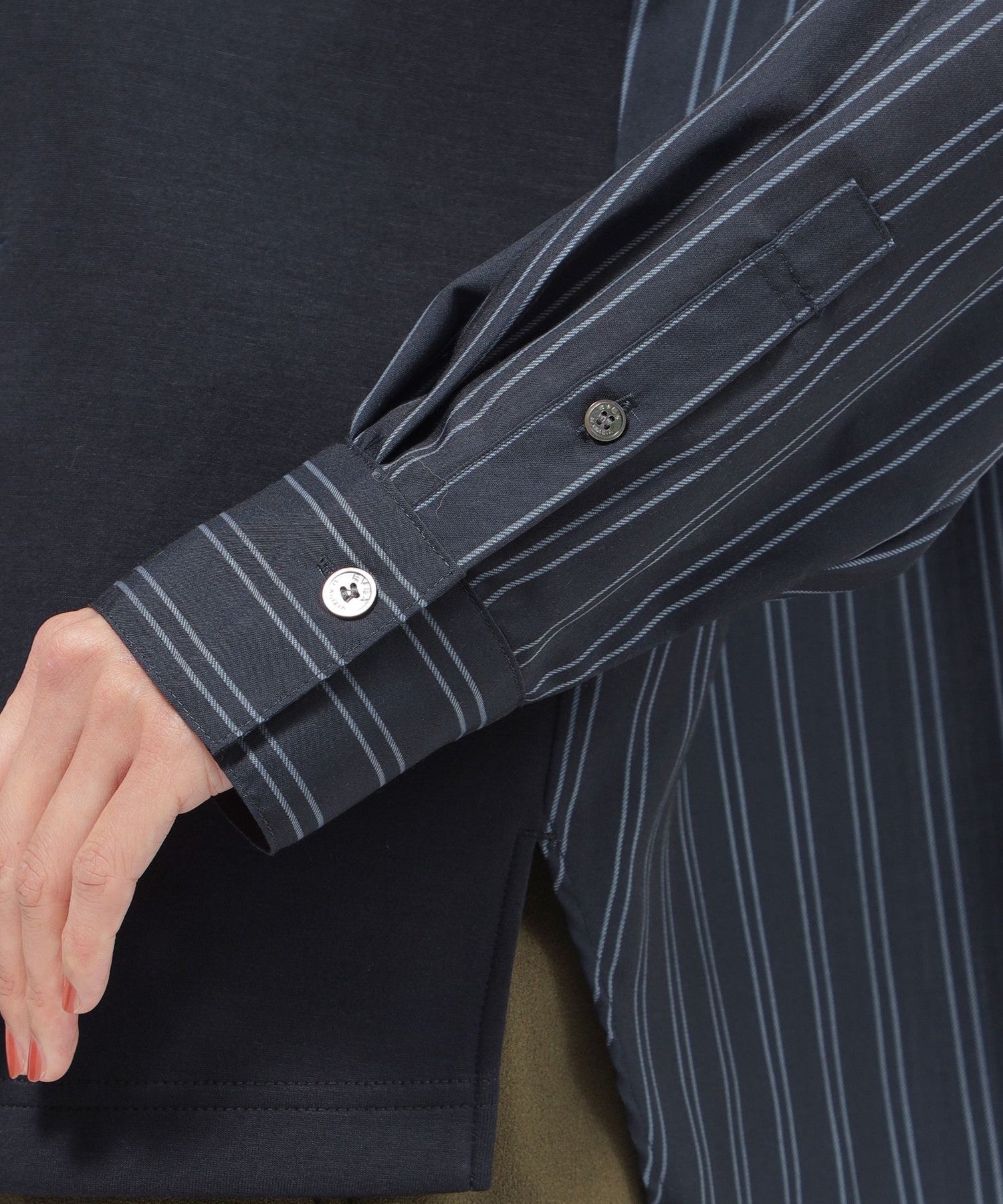 2213-U5P6143429__M,29,