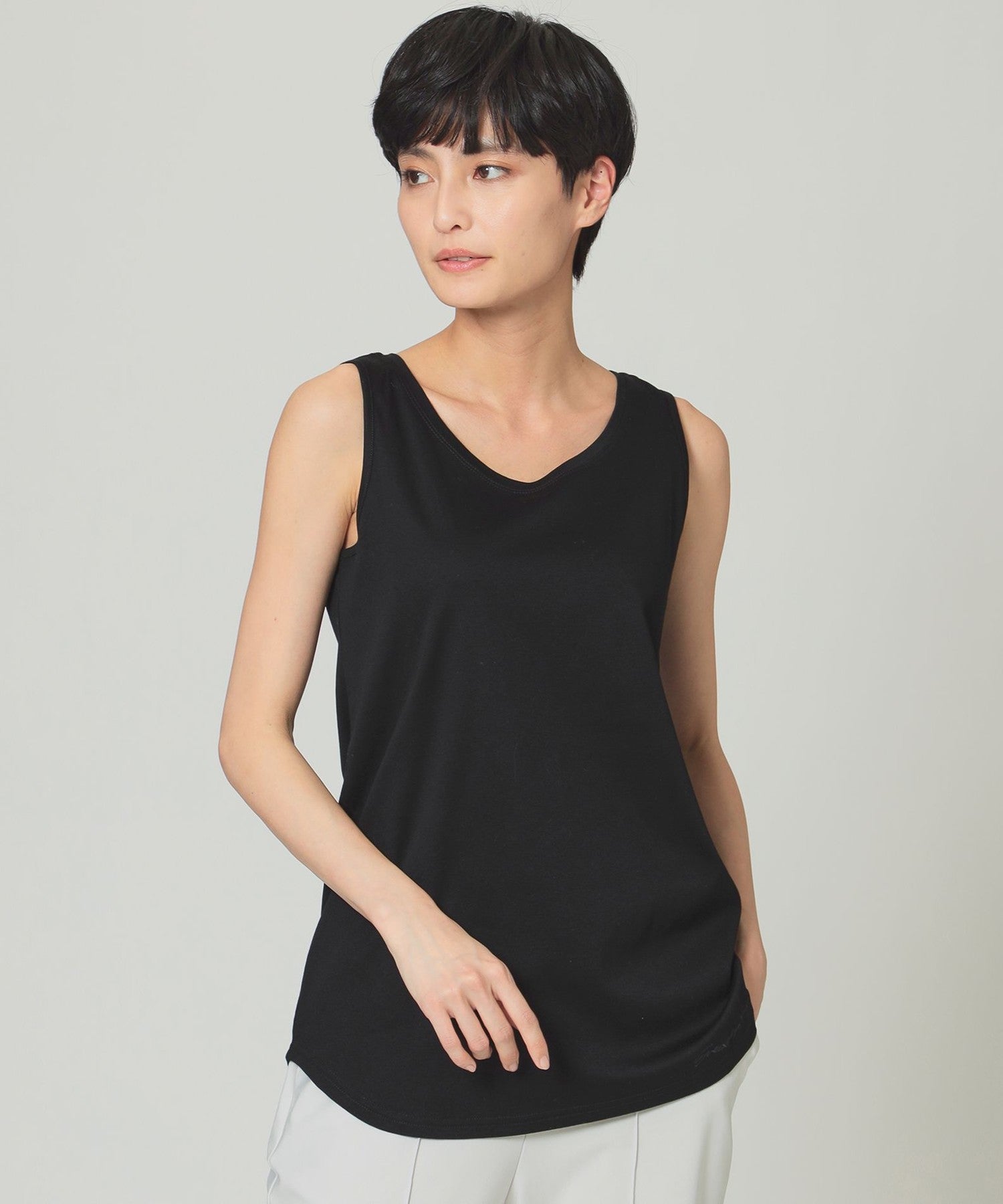 2213-U5P9013609__,09,
