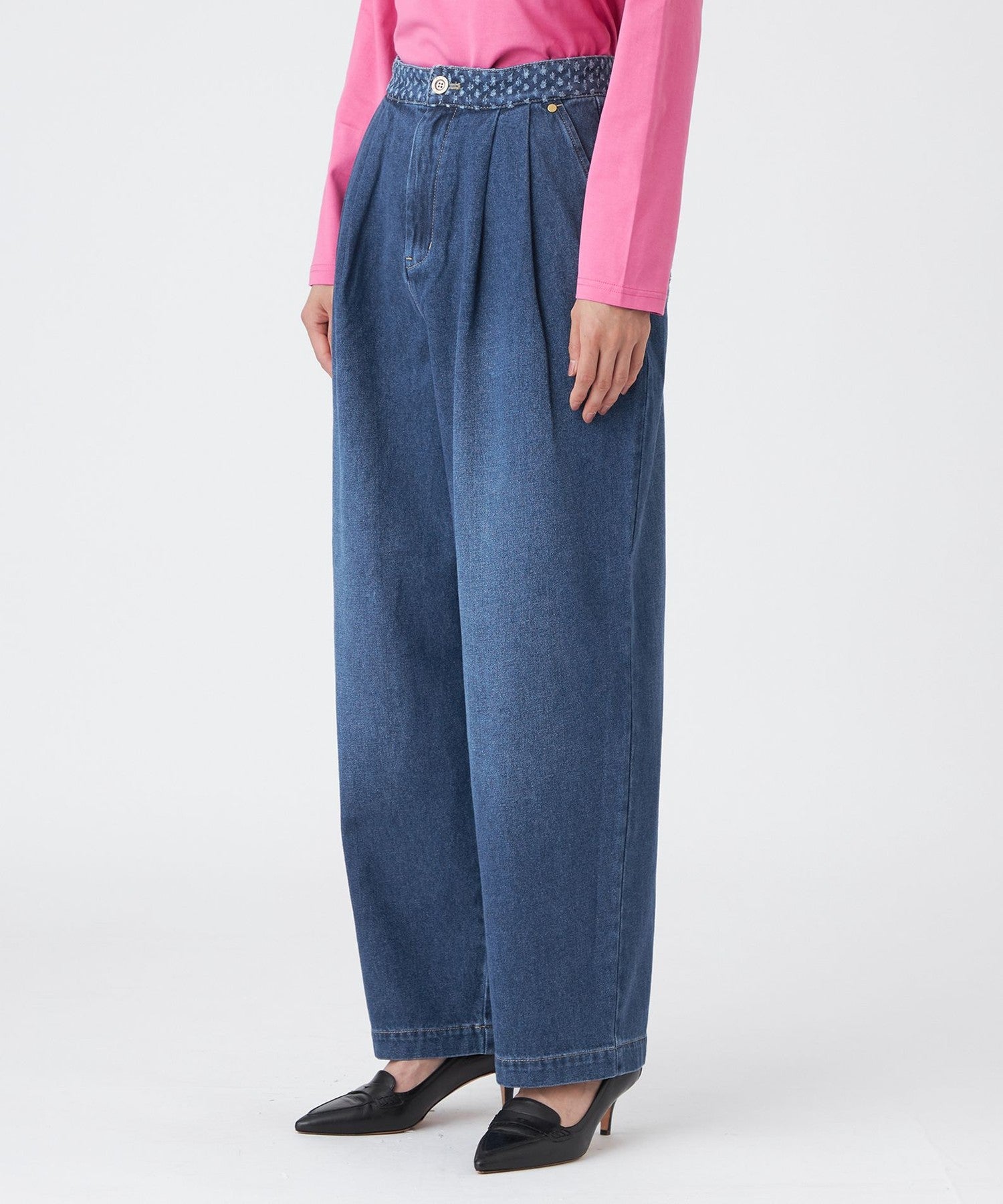 2213-U5R0362629__K,29,