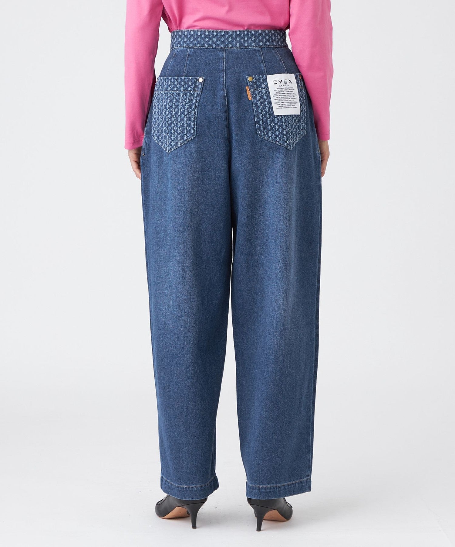 2213-U5R0362629__L,29,