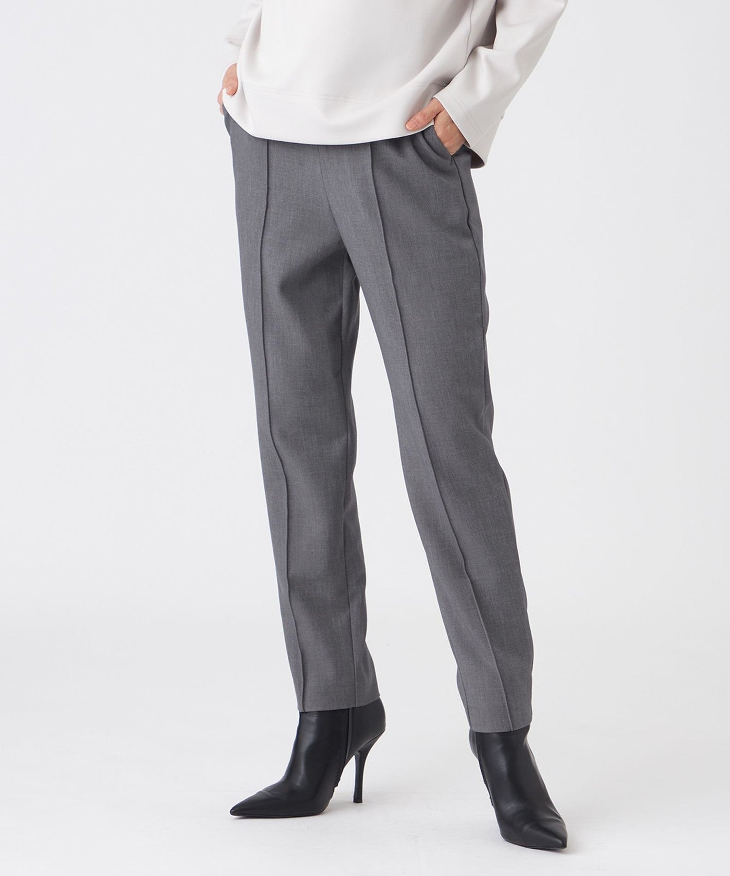 2213-U5R3069608__,08,