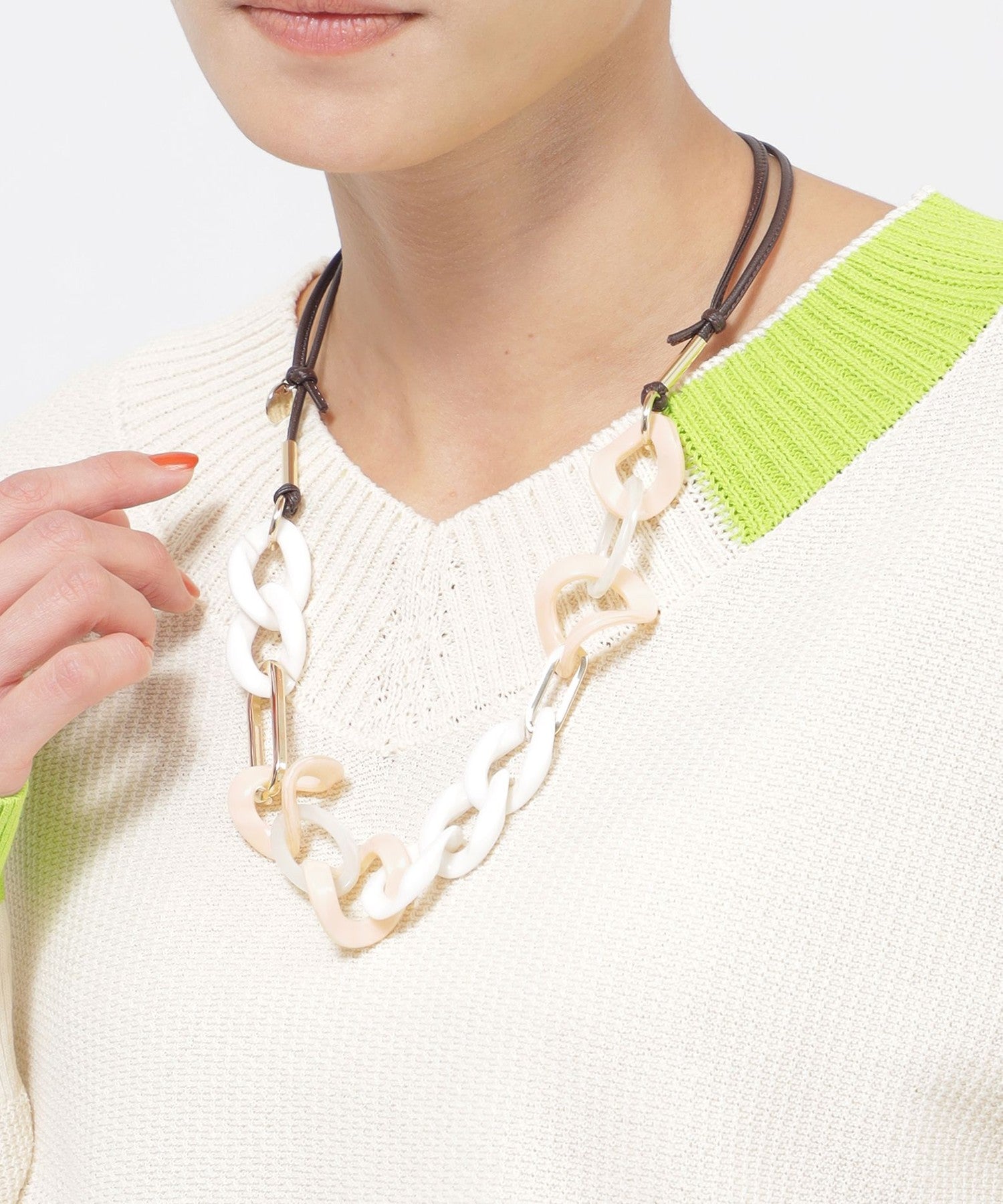 2213-U5V7236240__,40,