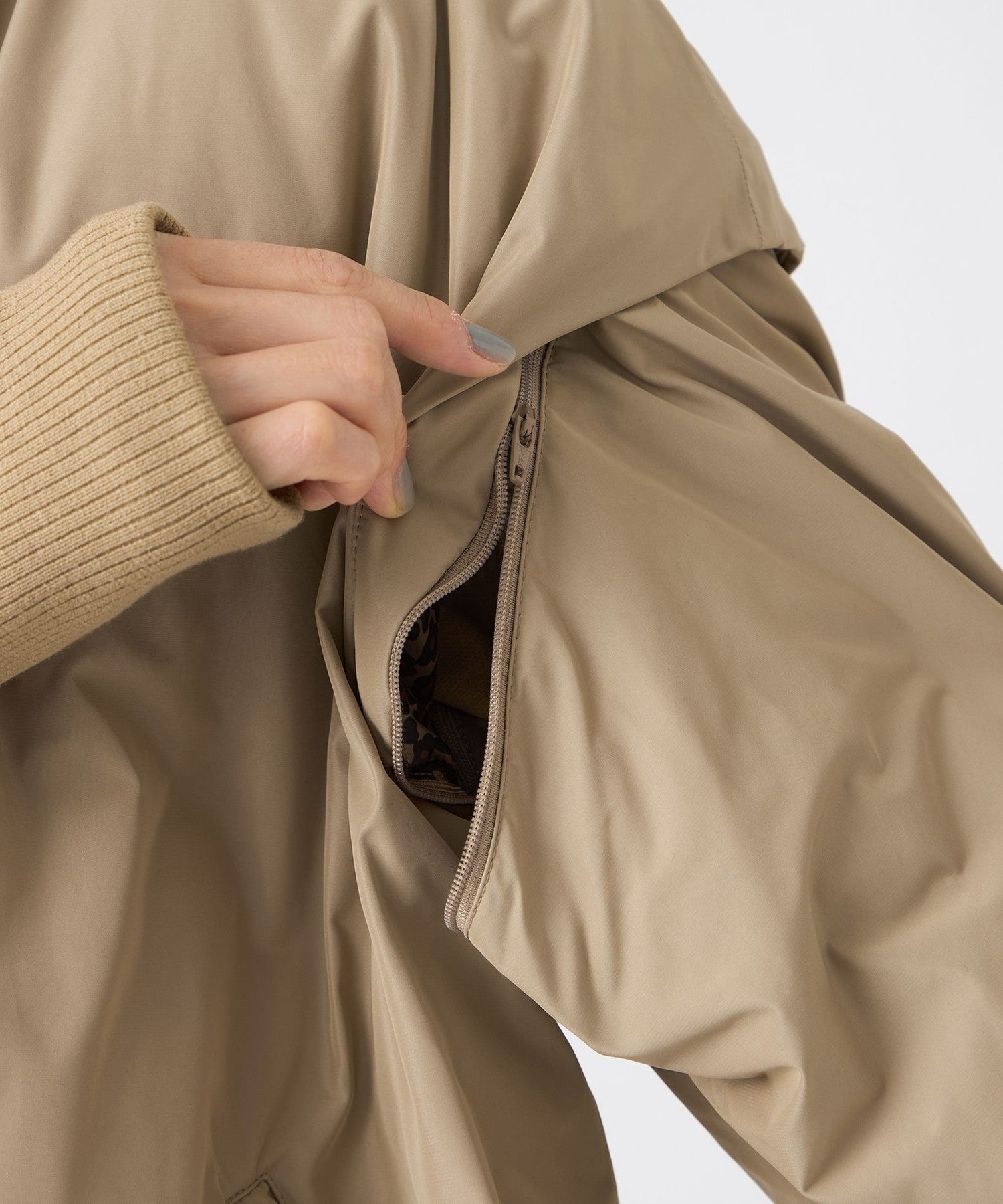 2214-U7A0867140__O,40,