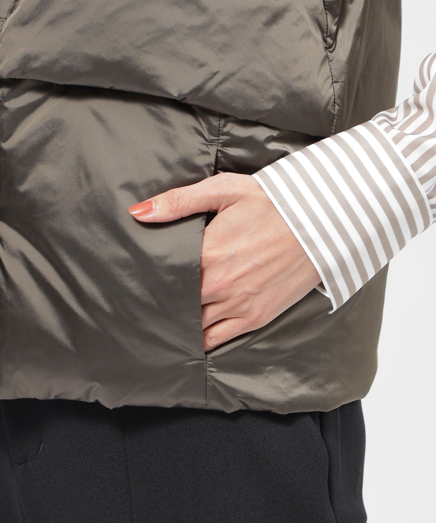 2214-U7G0447575__N,75,