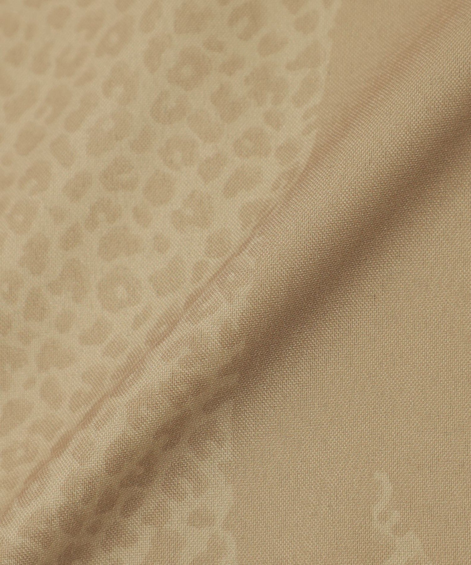 2214-U7J0639540__P,40,