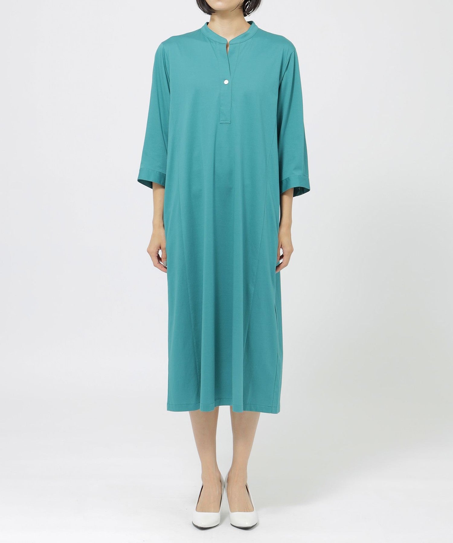 2214-U7J0830224__J,24,