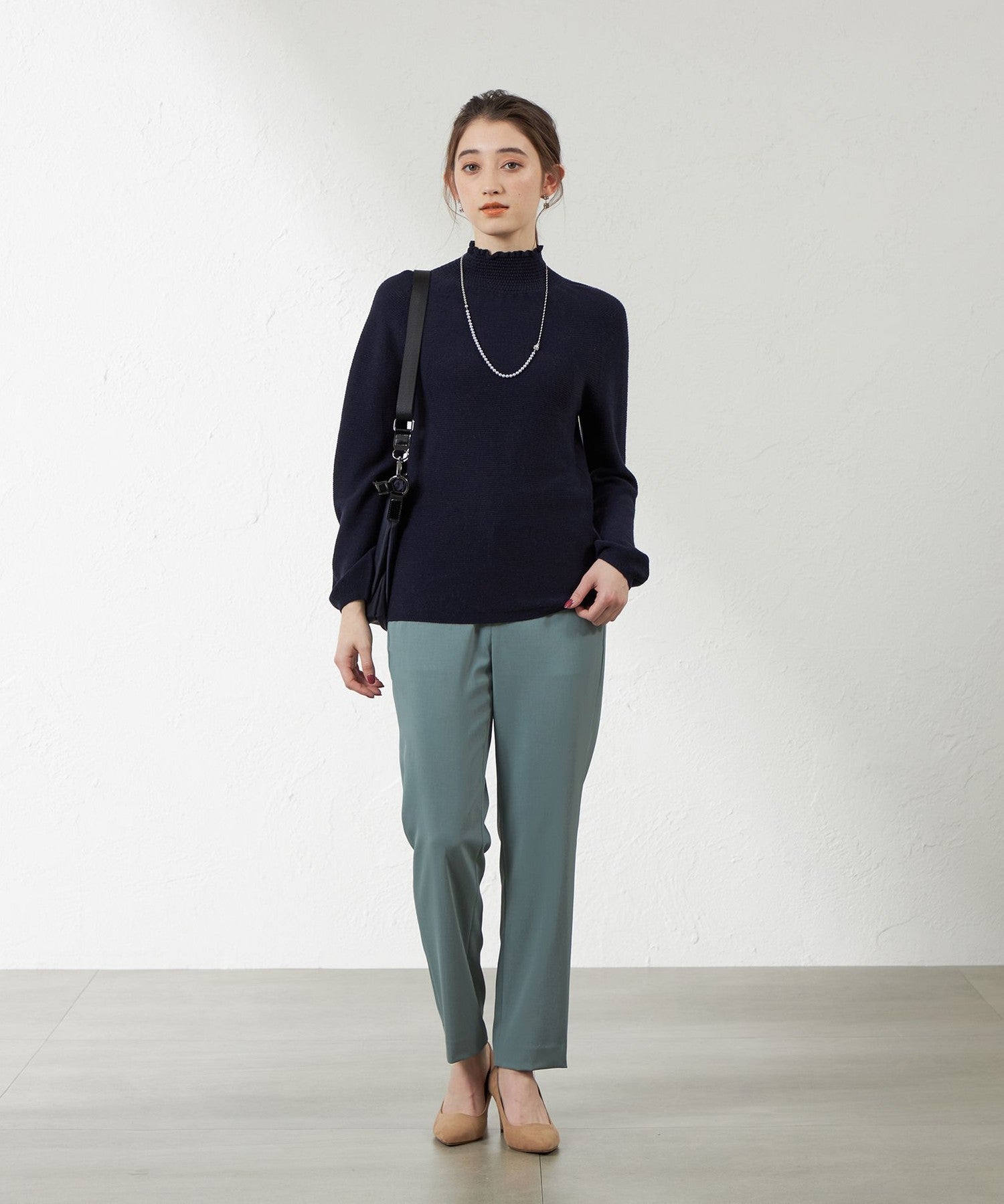 2231-V512250129__M,29,