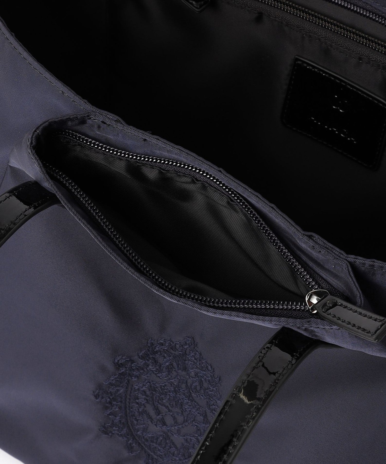 2231-V512562429__Q,29,