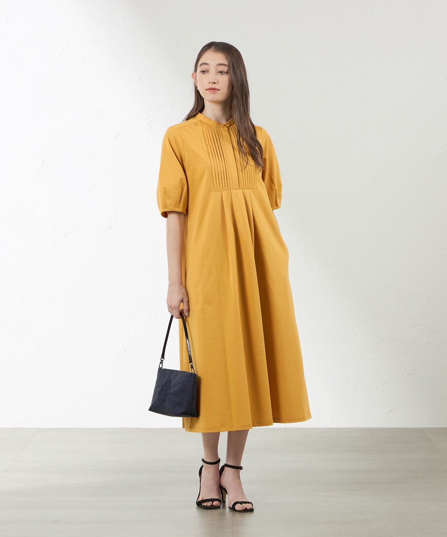 2231-V512662429__L,29,