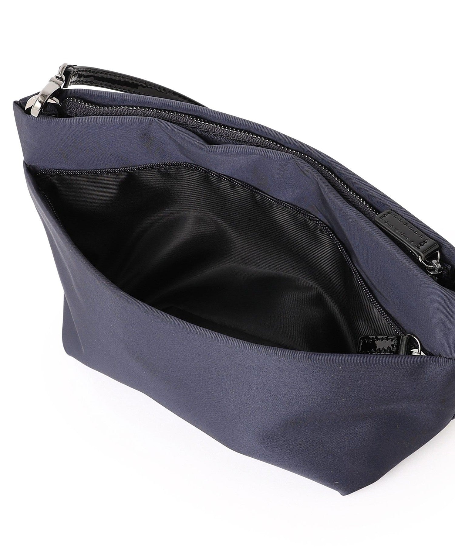 2231-V512662429__R,29,