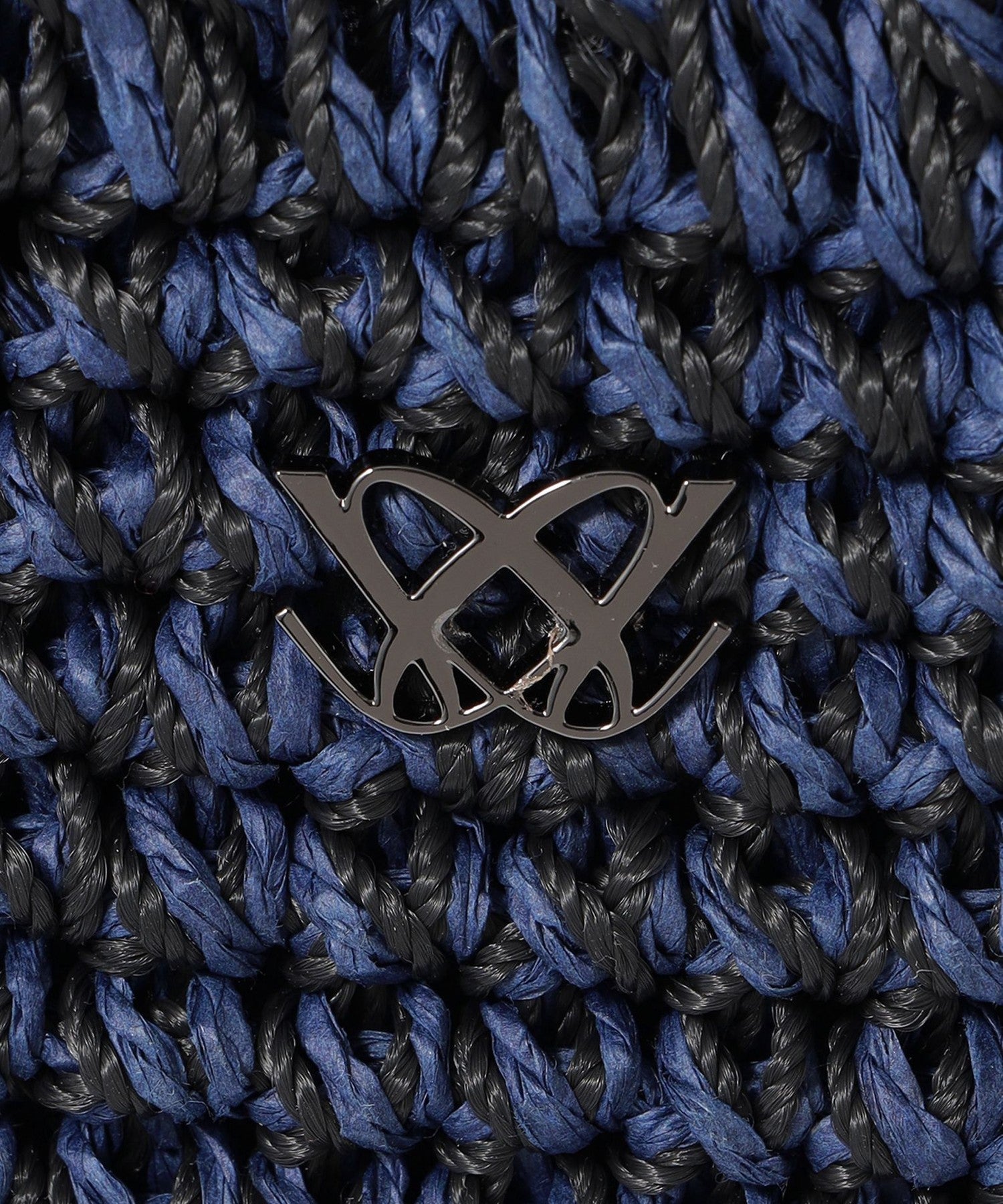 2231-V513451329__T,29,