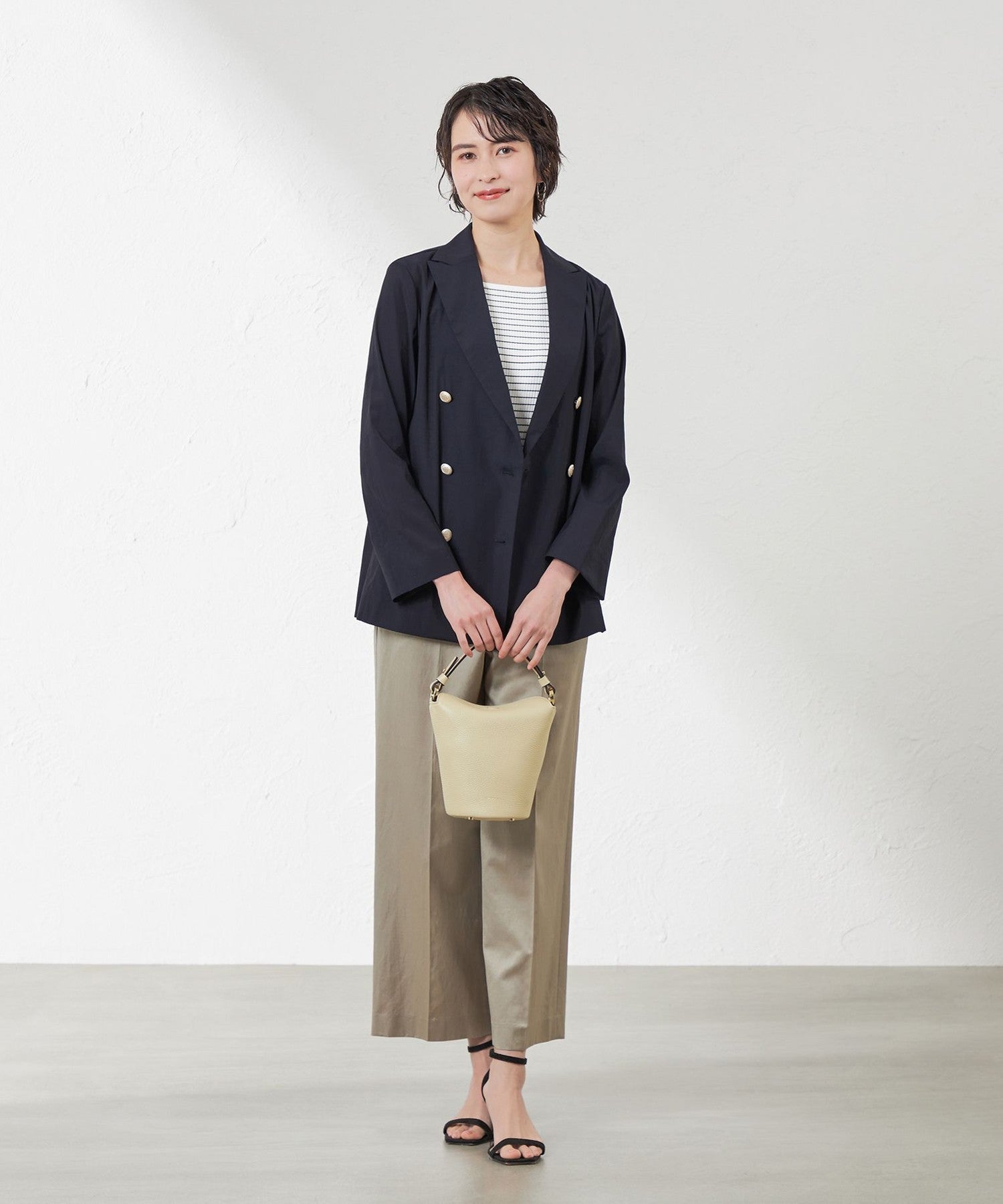 2231-V514251972__I,72,