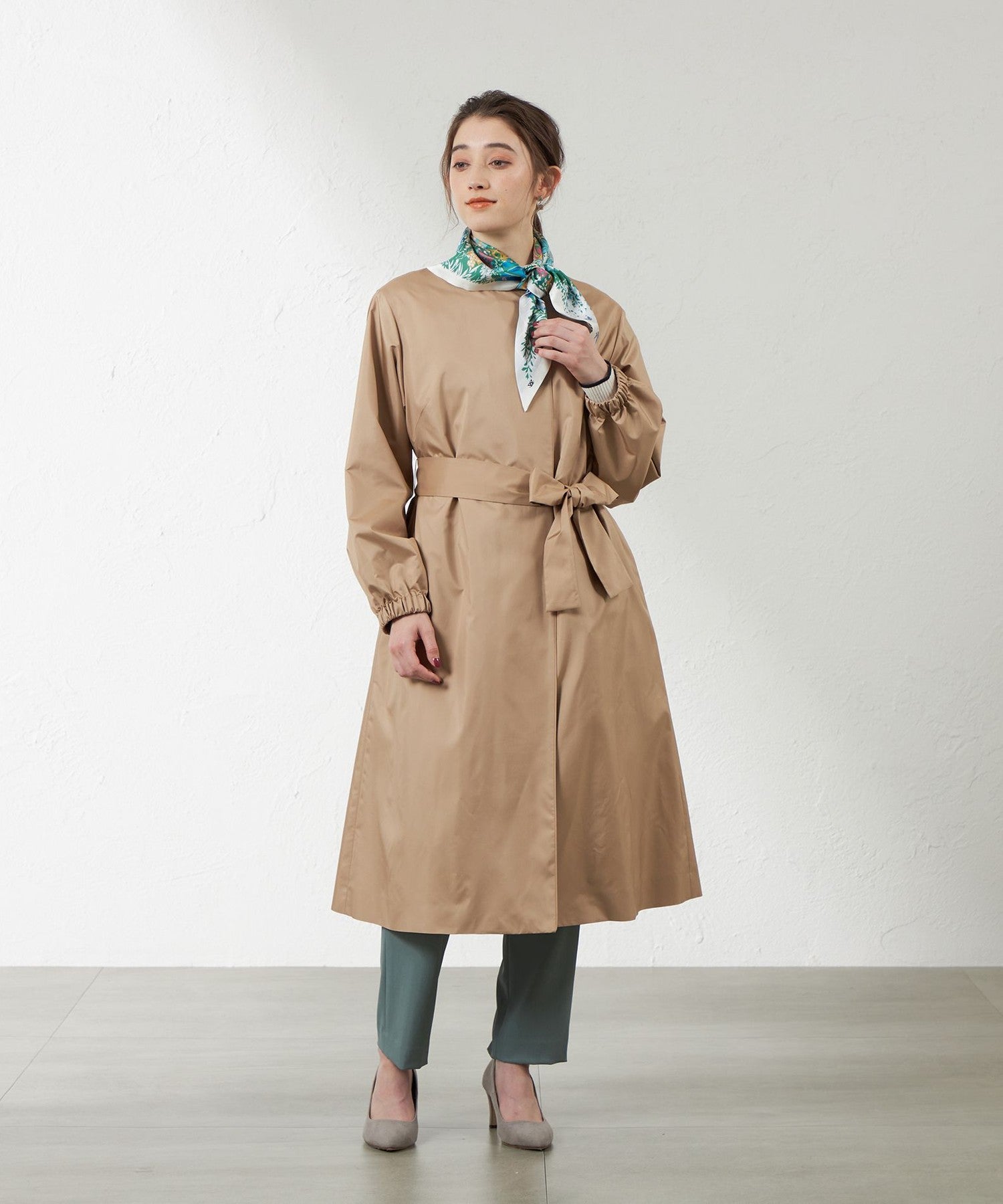 2231-V572650570__I,70,