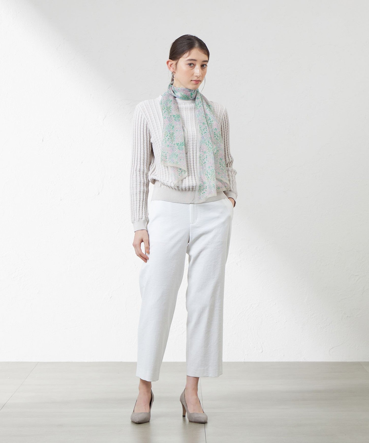 2231-V573251112__H,12,