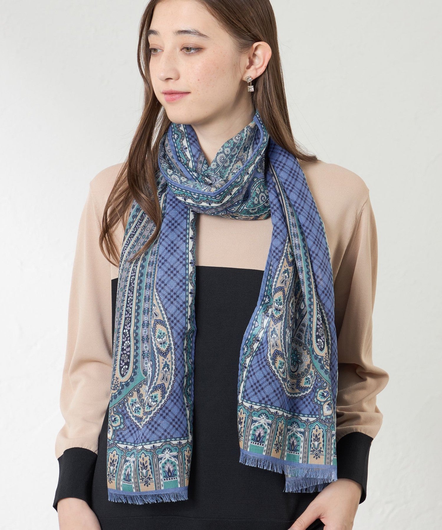 2231-V573464522__H,22,