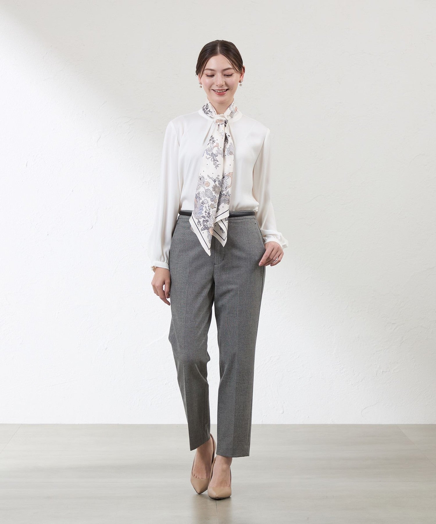 2231-V574263901__H,01,