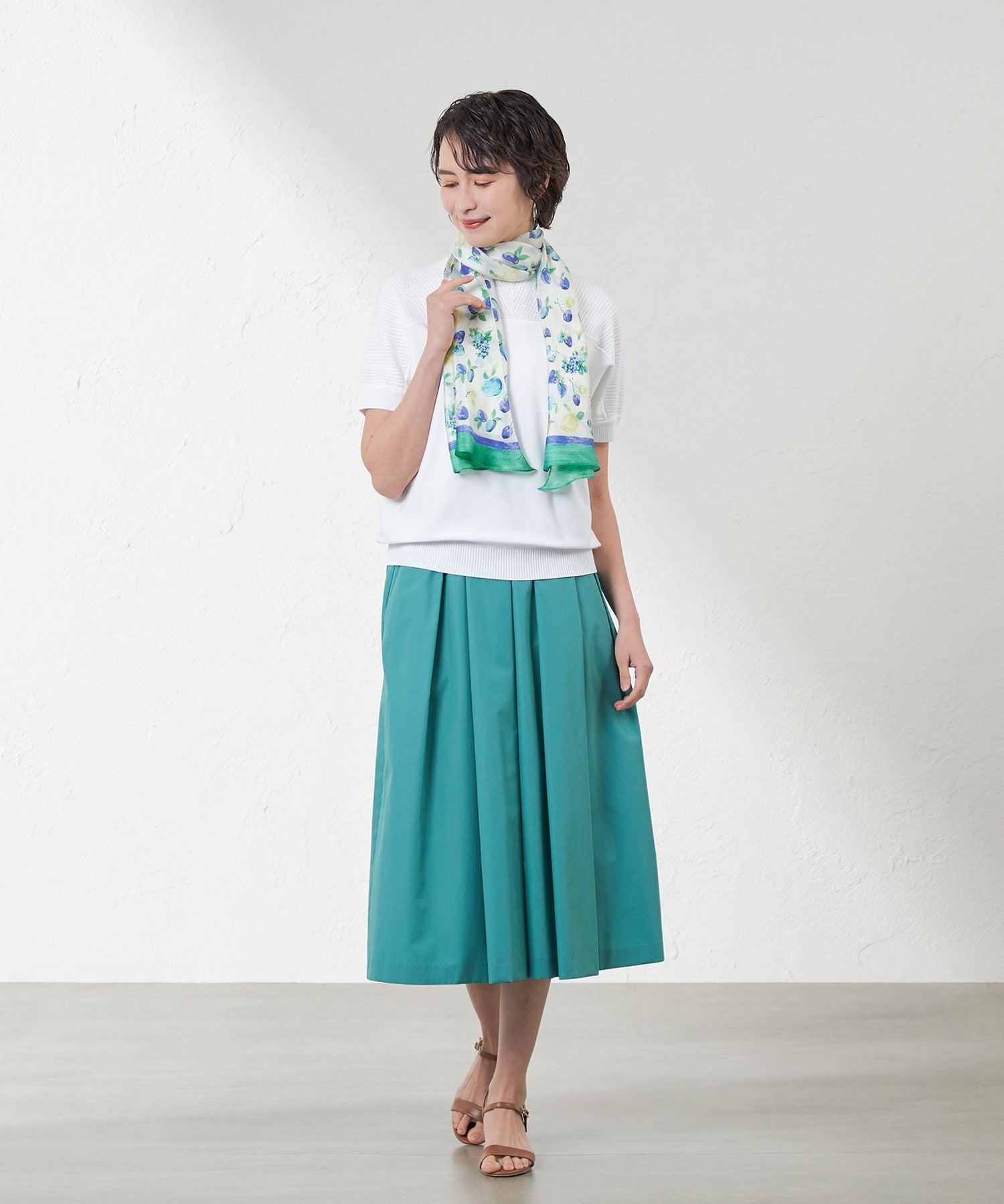 2231-V574452134__H,34,