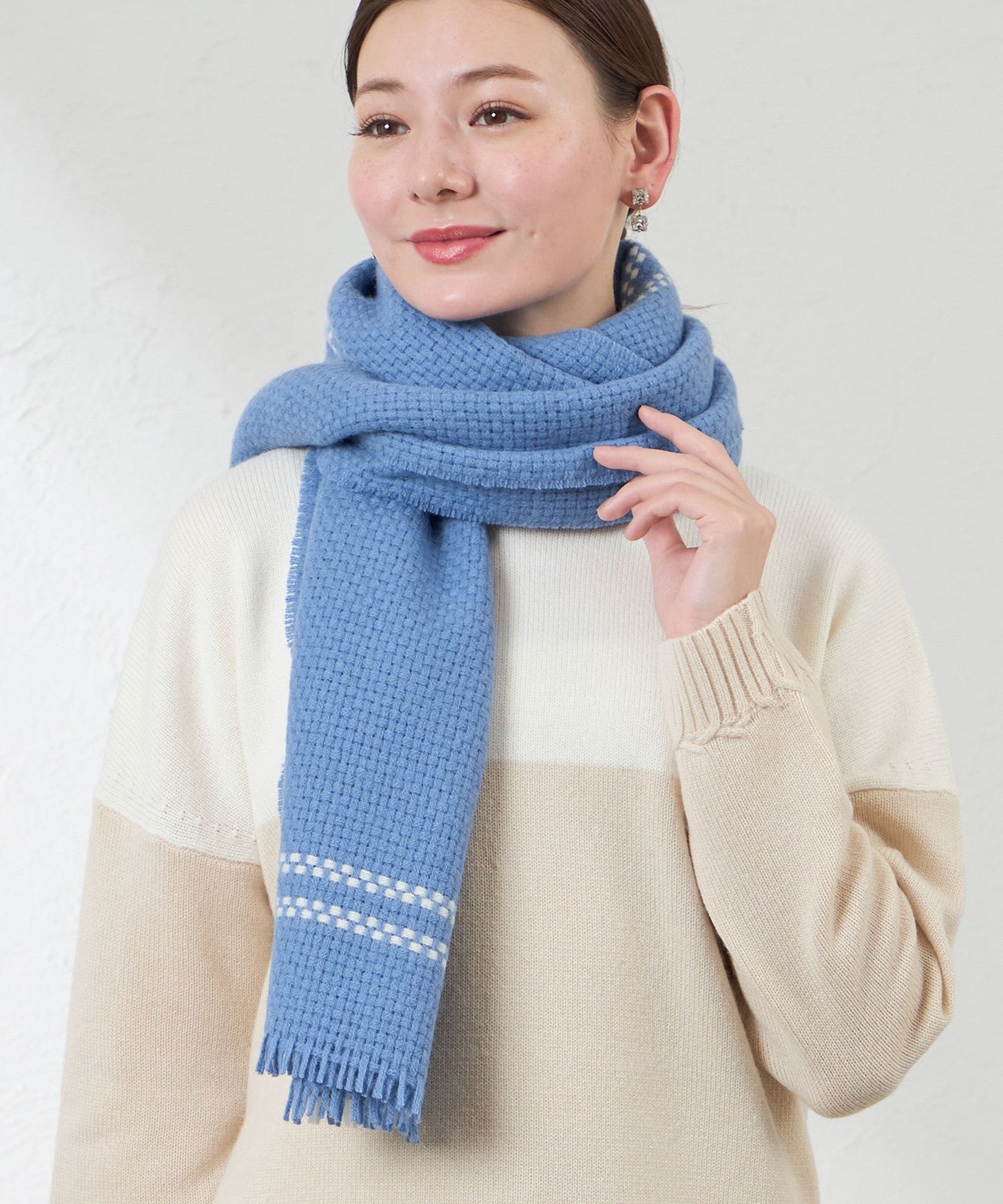 2231-V574564224__,24,