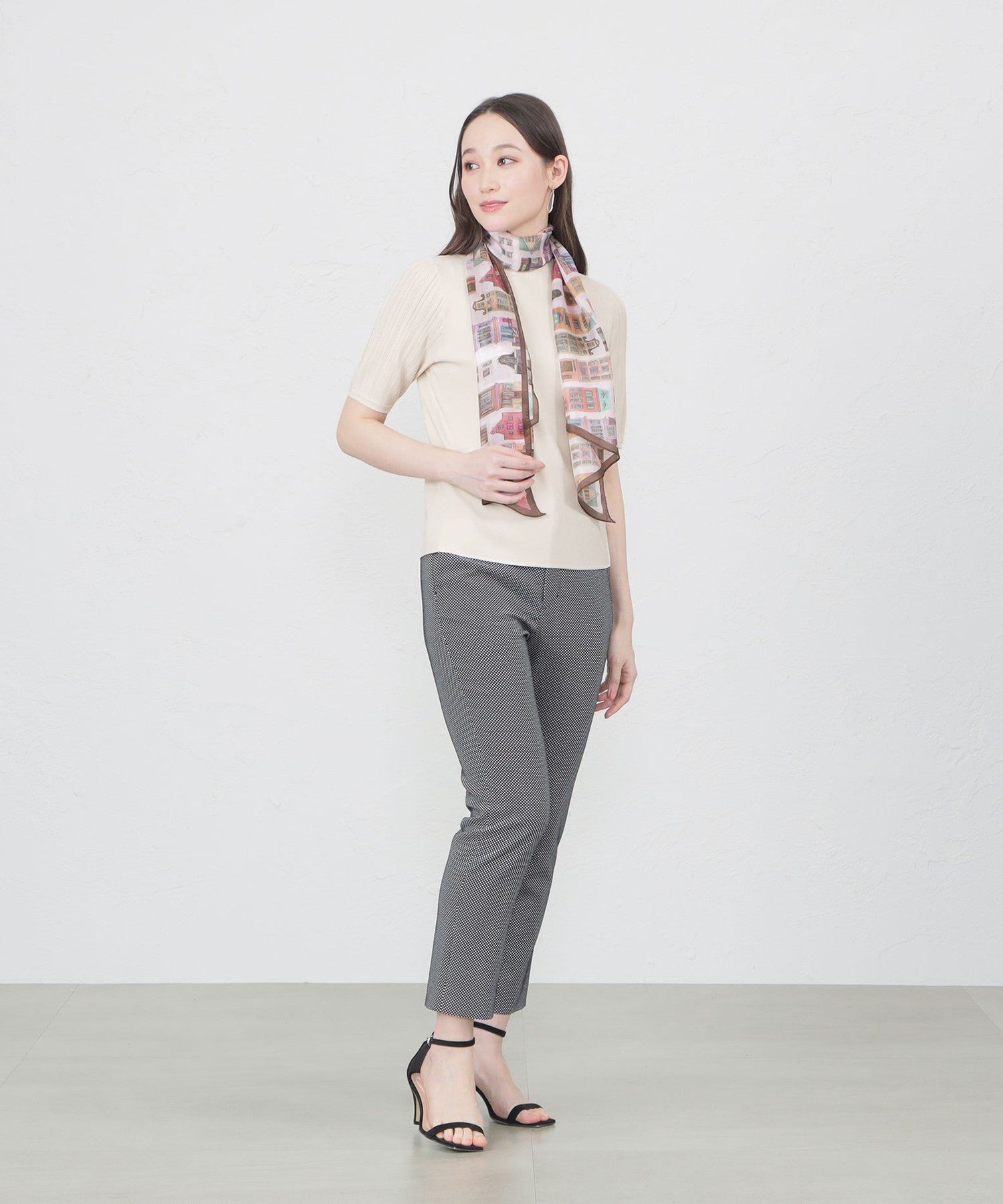 2231-V575731612__I,12,