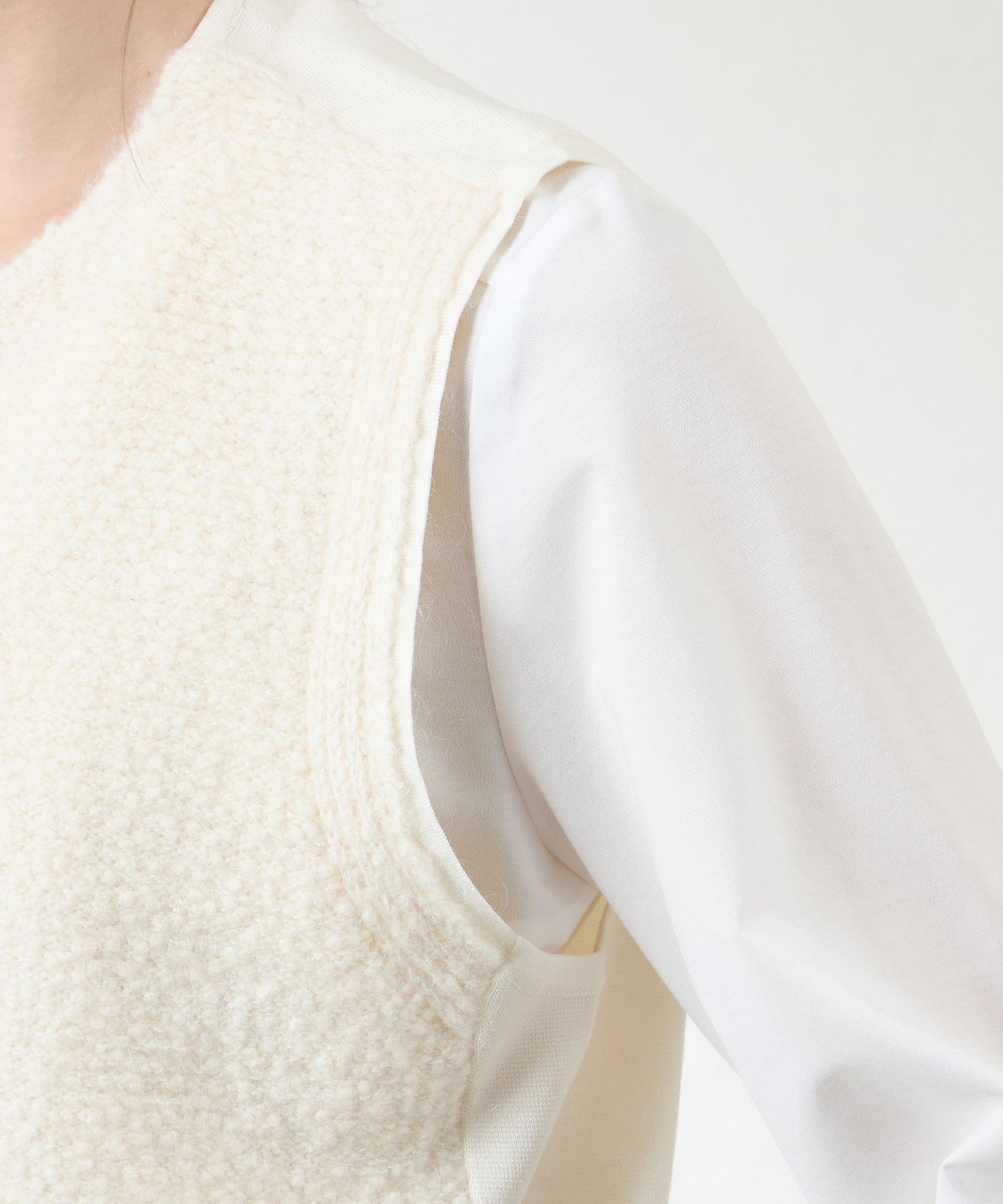 2231-V5E0460802__L,02,