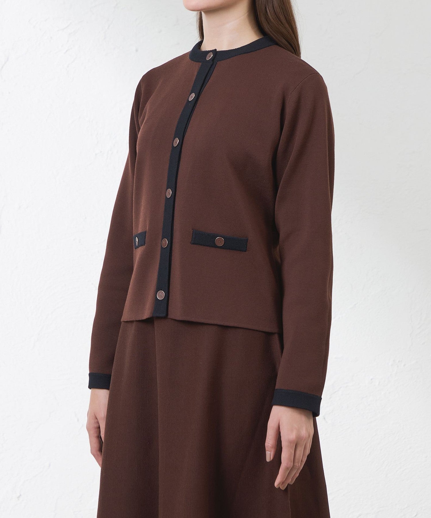 2231-V5E0862256__P,56,