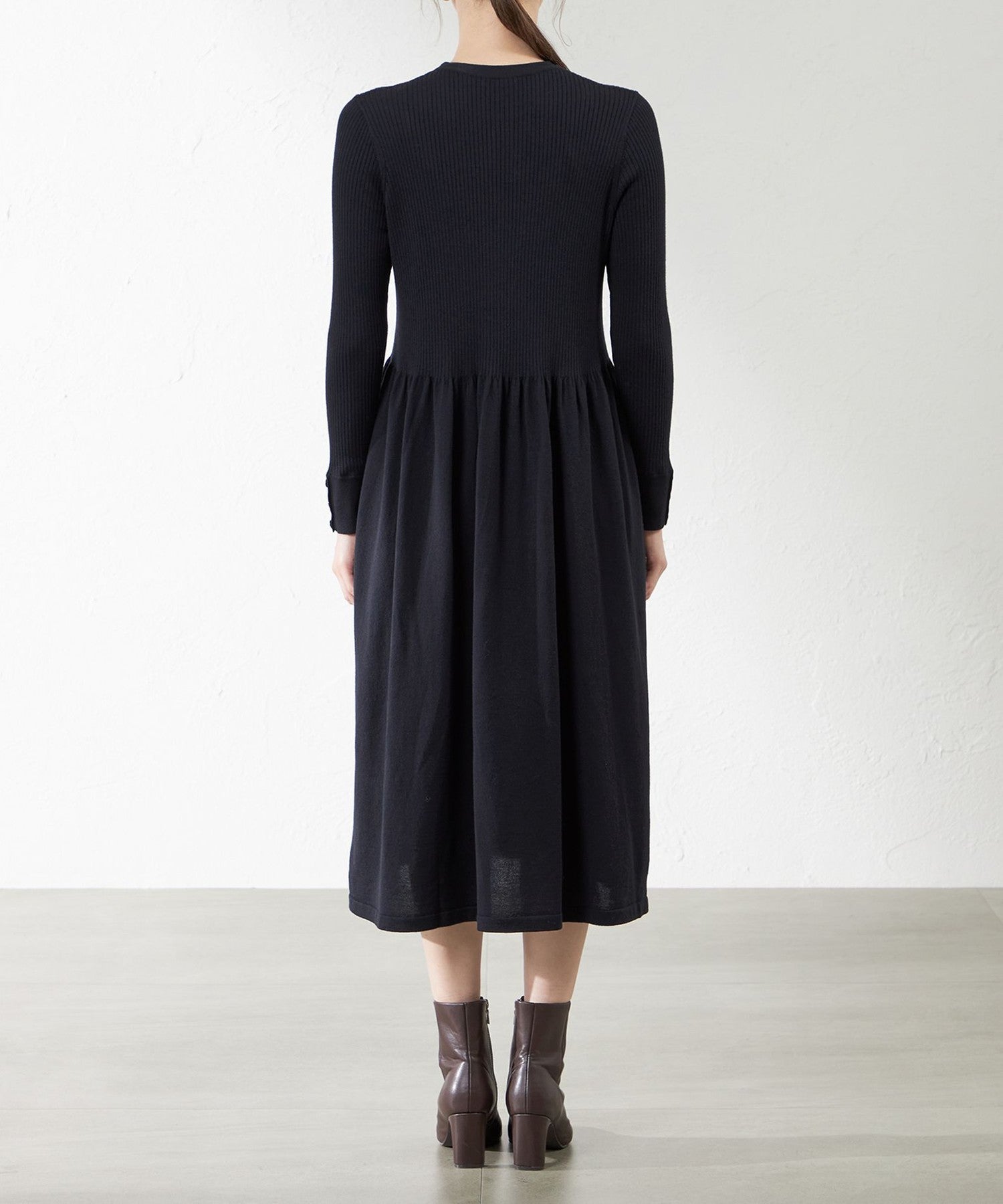 2231-V5J0642329__K,29,