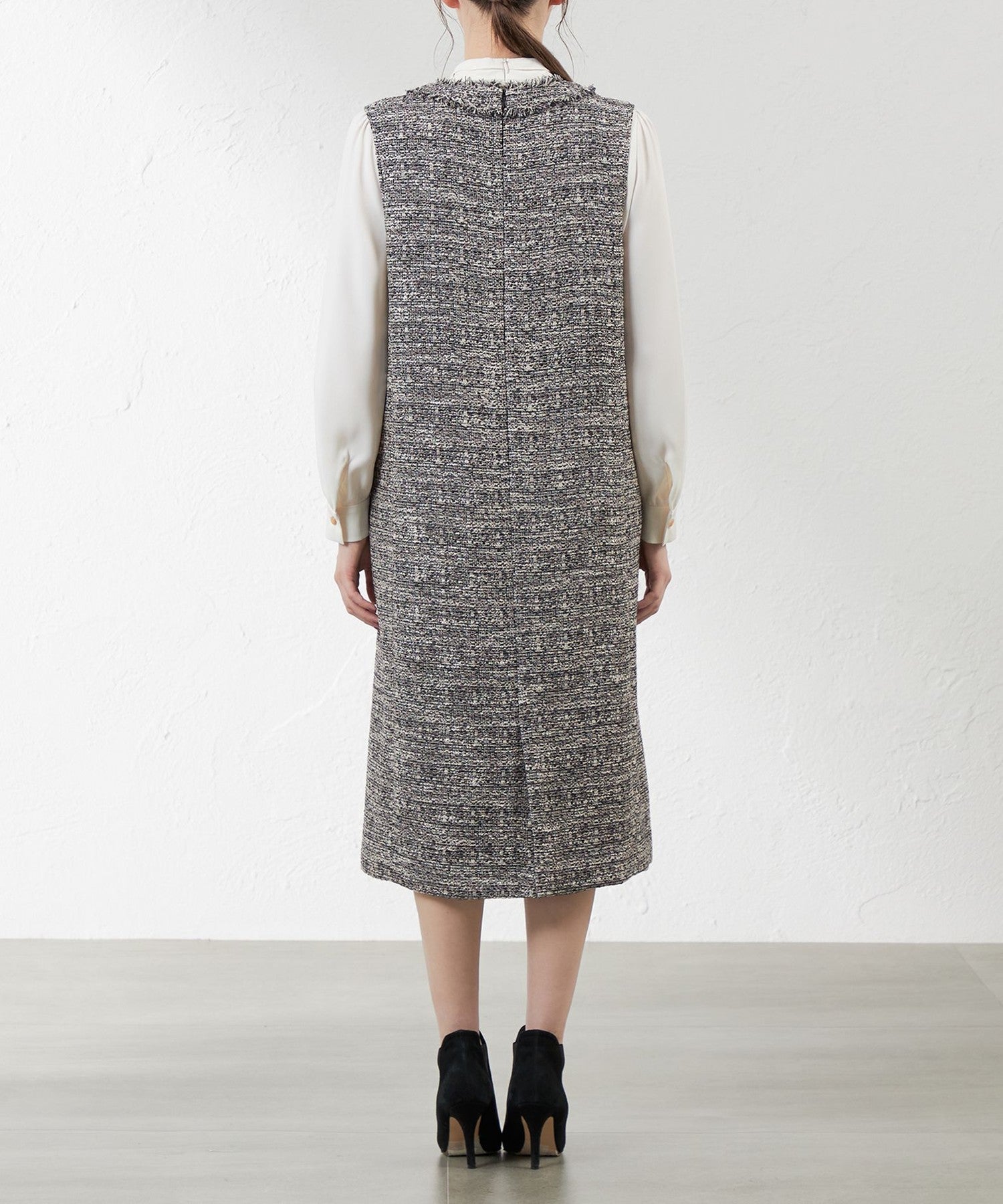 2231-V5J0743306__K,06,