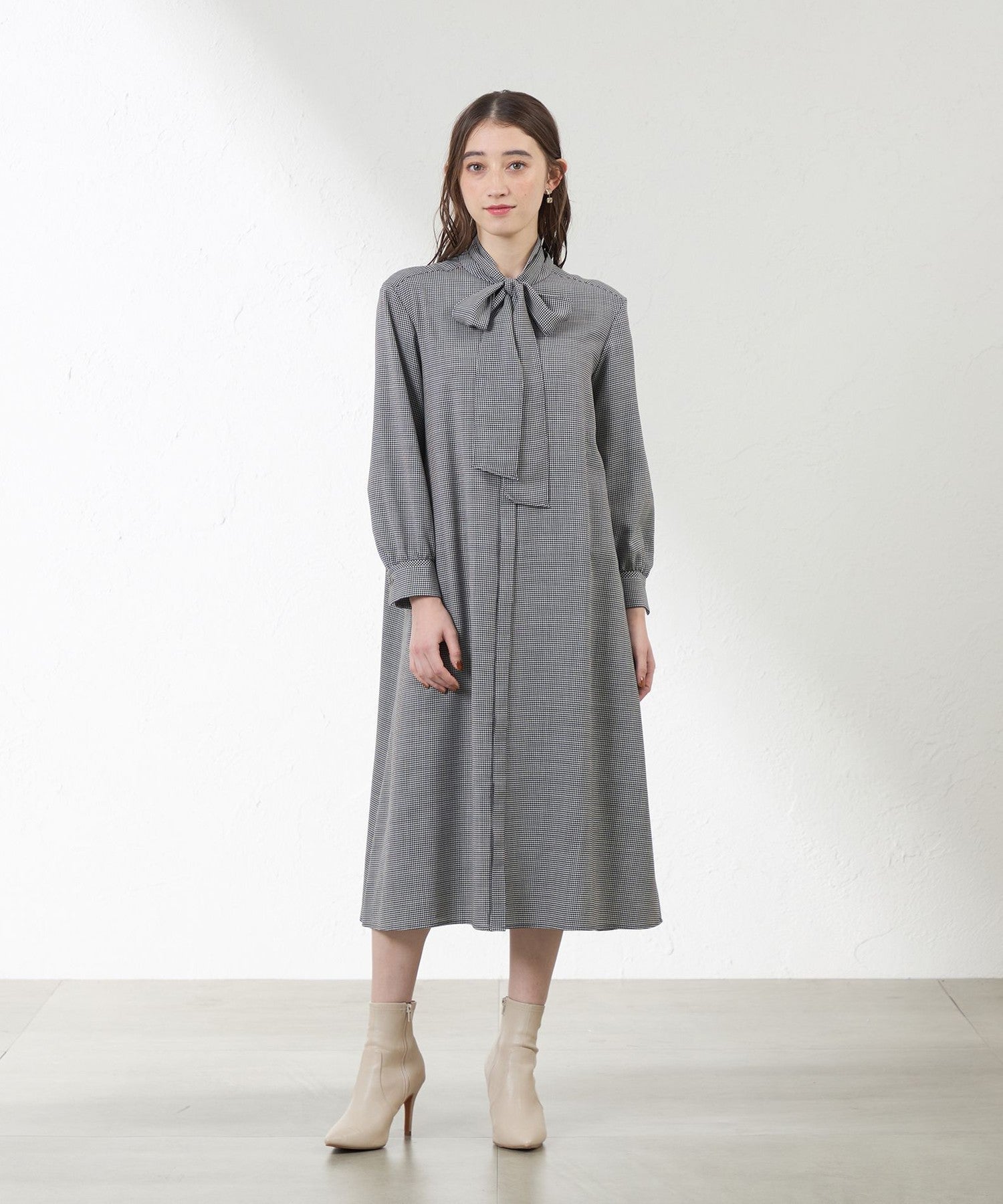 2231-V5J1064006__H,06,