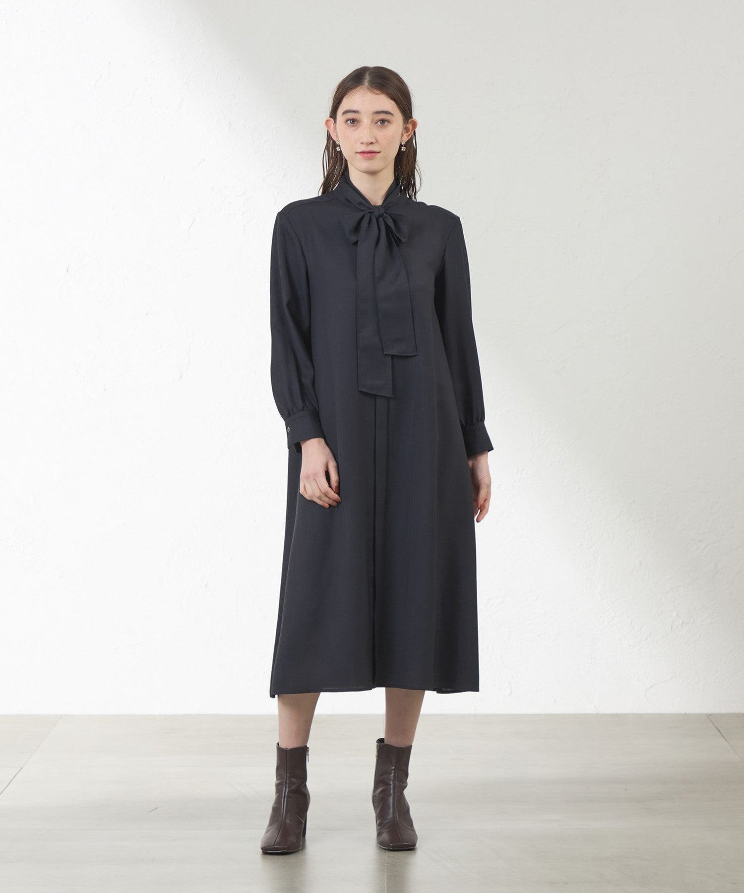 2231-V5J1064006__J,06,