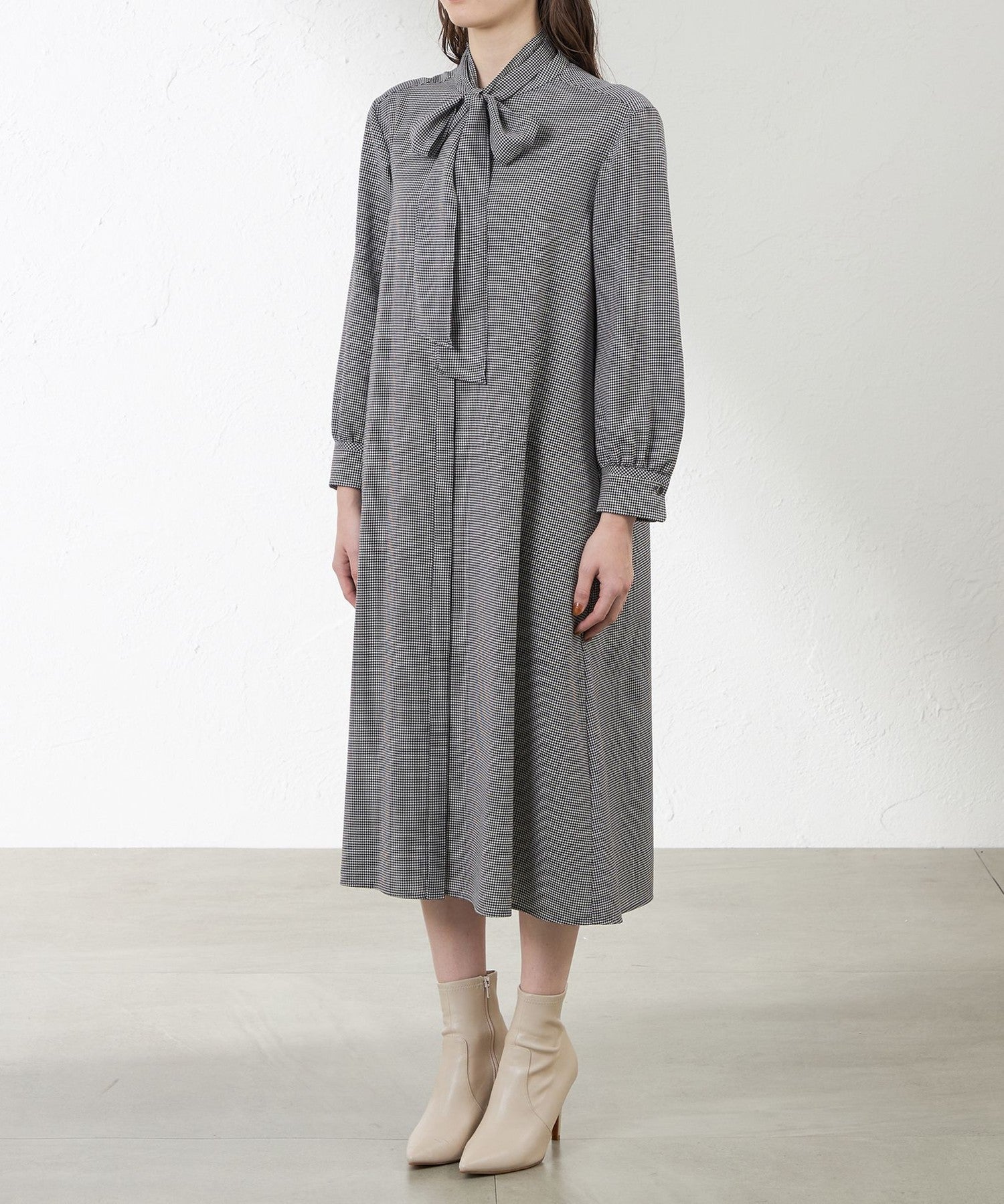 2231-V5J1064006__L,06,