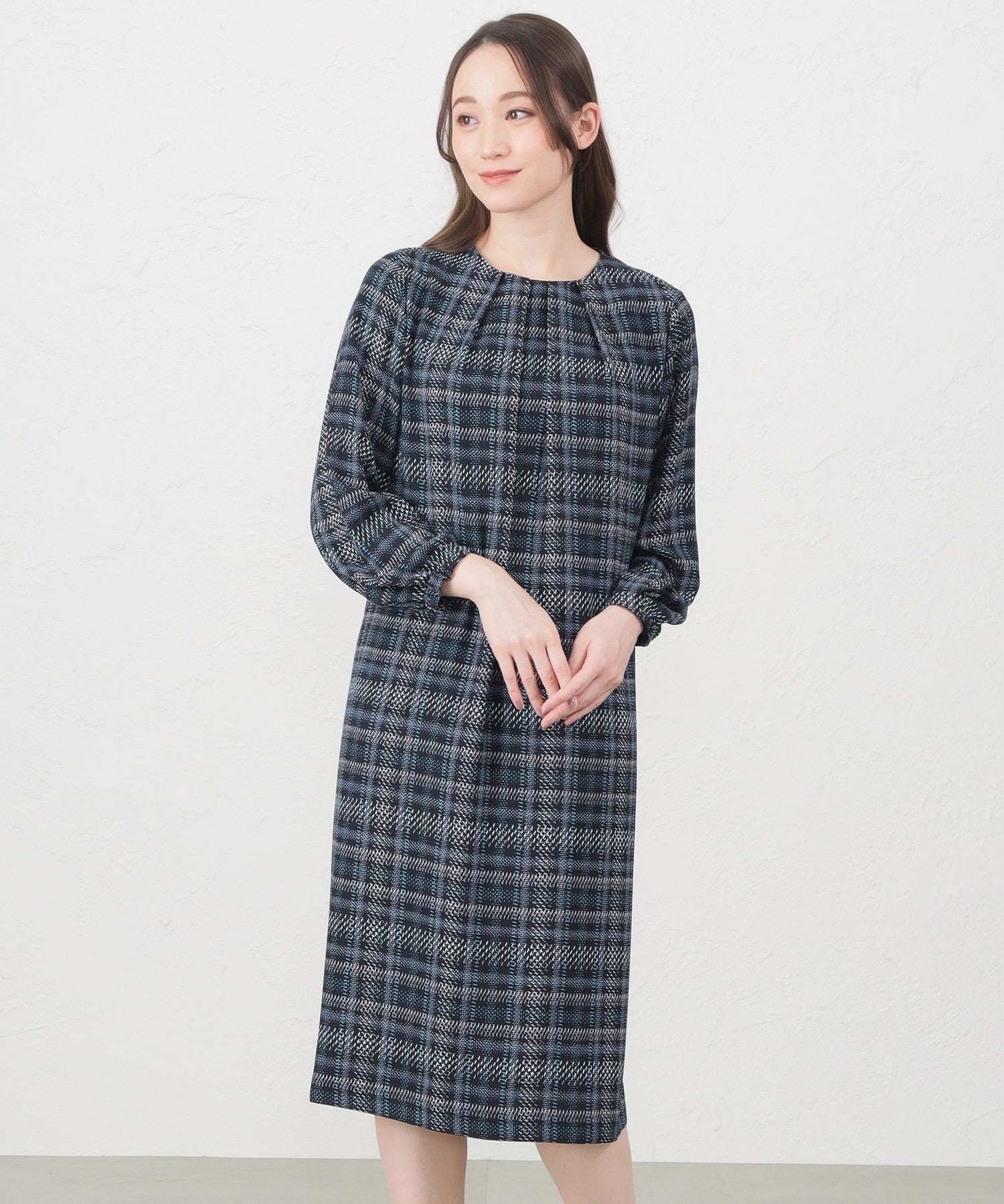 2231-V5J1127729__,29,モデル身長165cm 着用サイズ：38