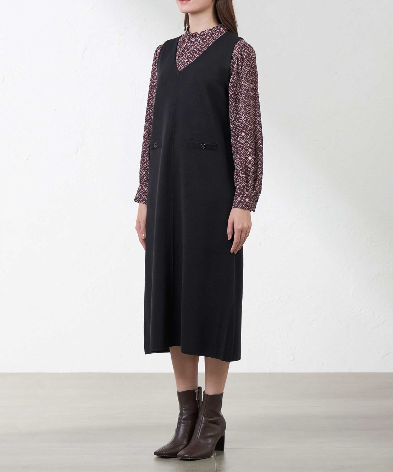 2231-V5J1162329__M,29,