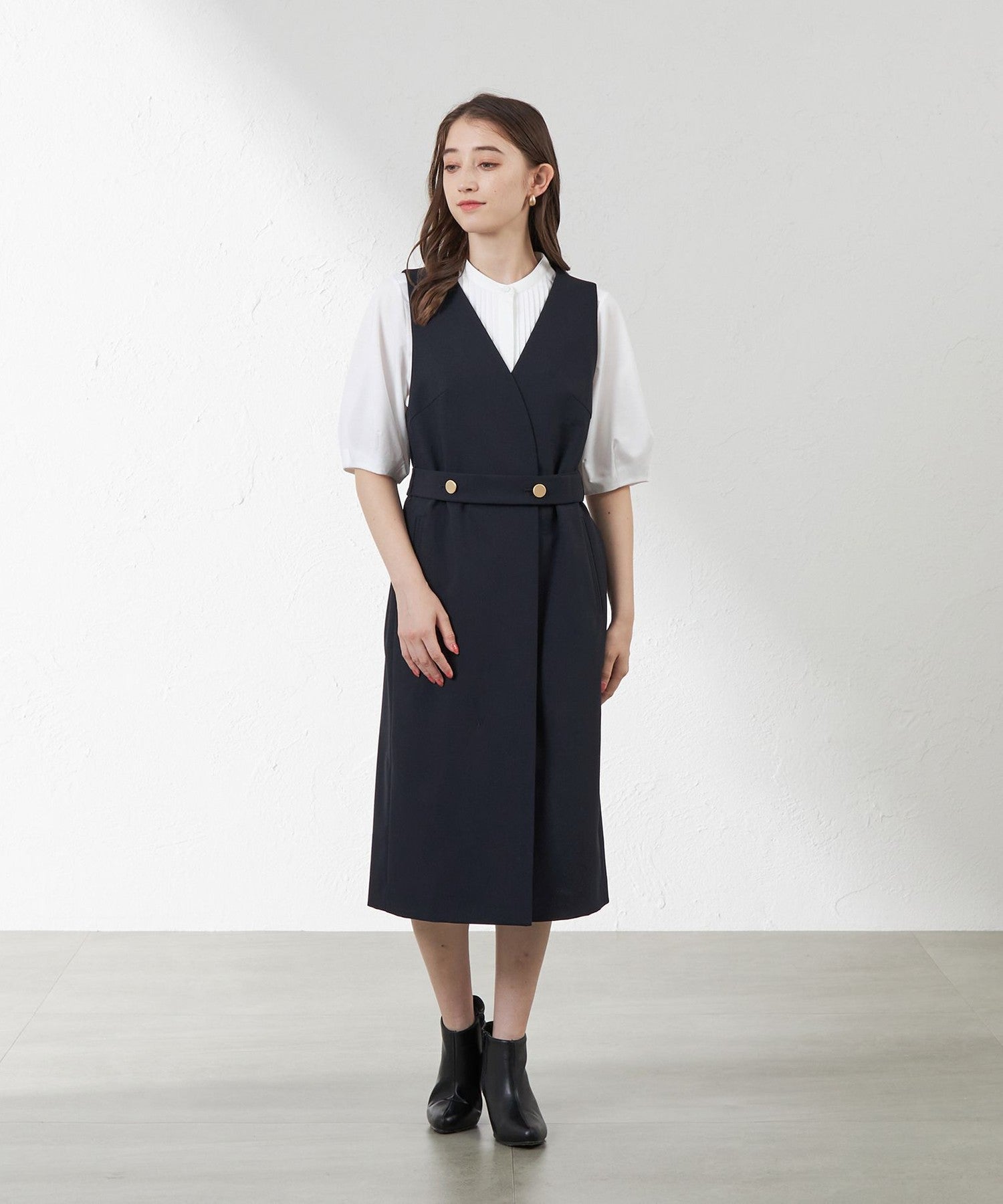 2231-V5J1530529__I,29,