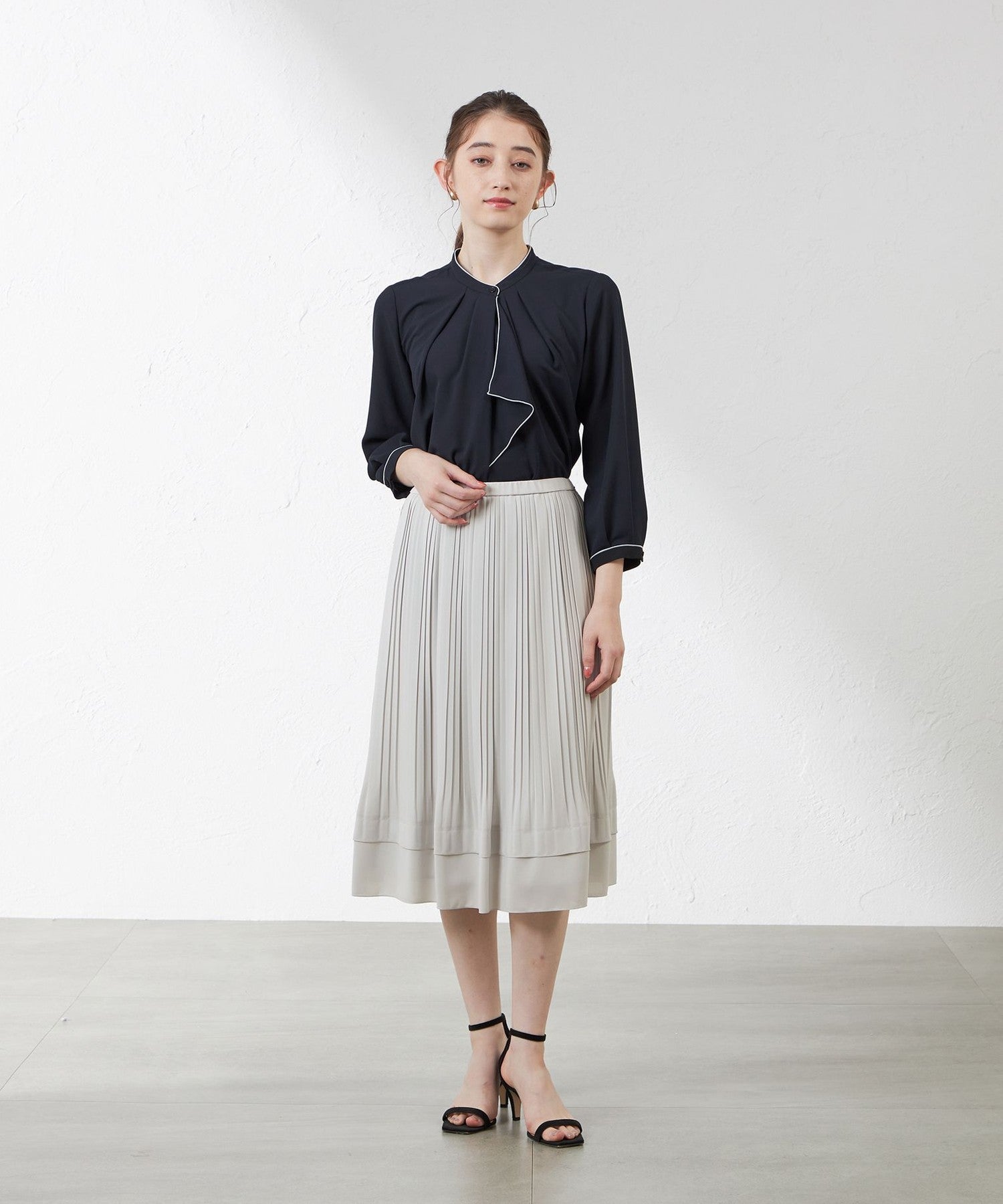 2231-V5M0239002__I,02,