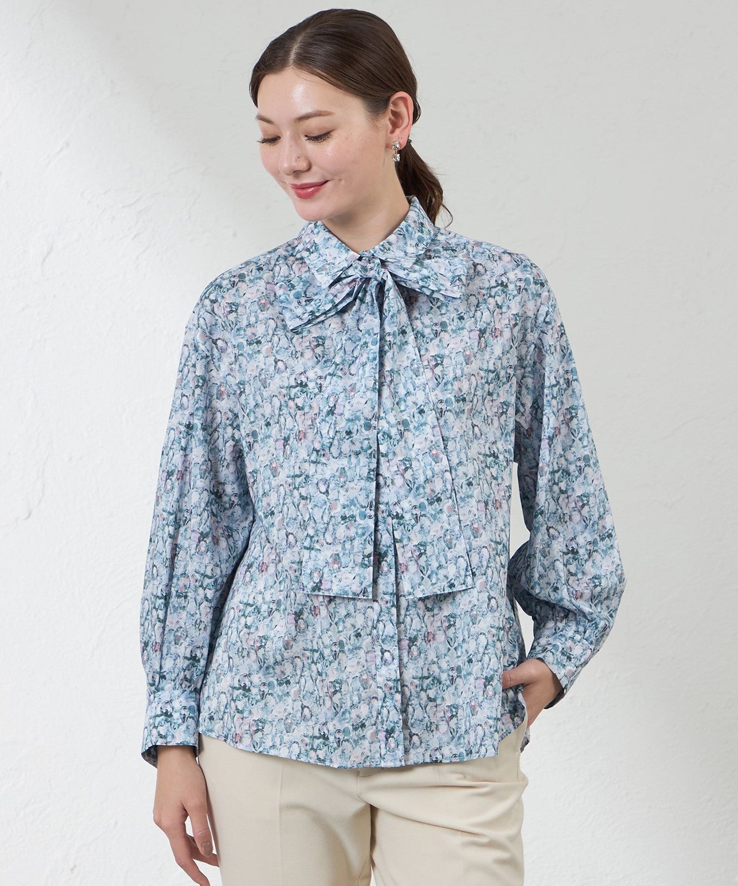 2231-V5M1162024__,24,モデル身長164cm 着用サイズ：38