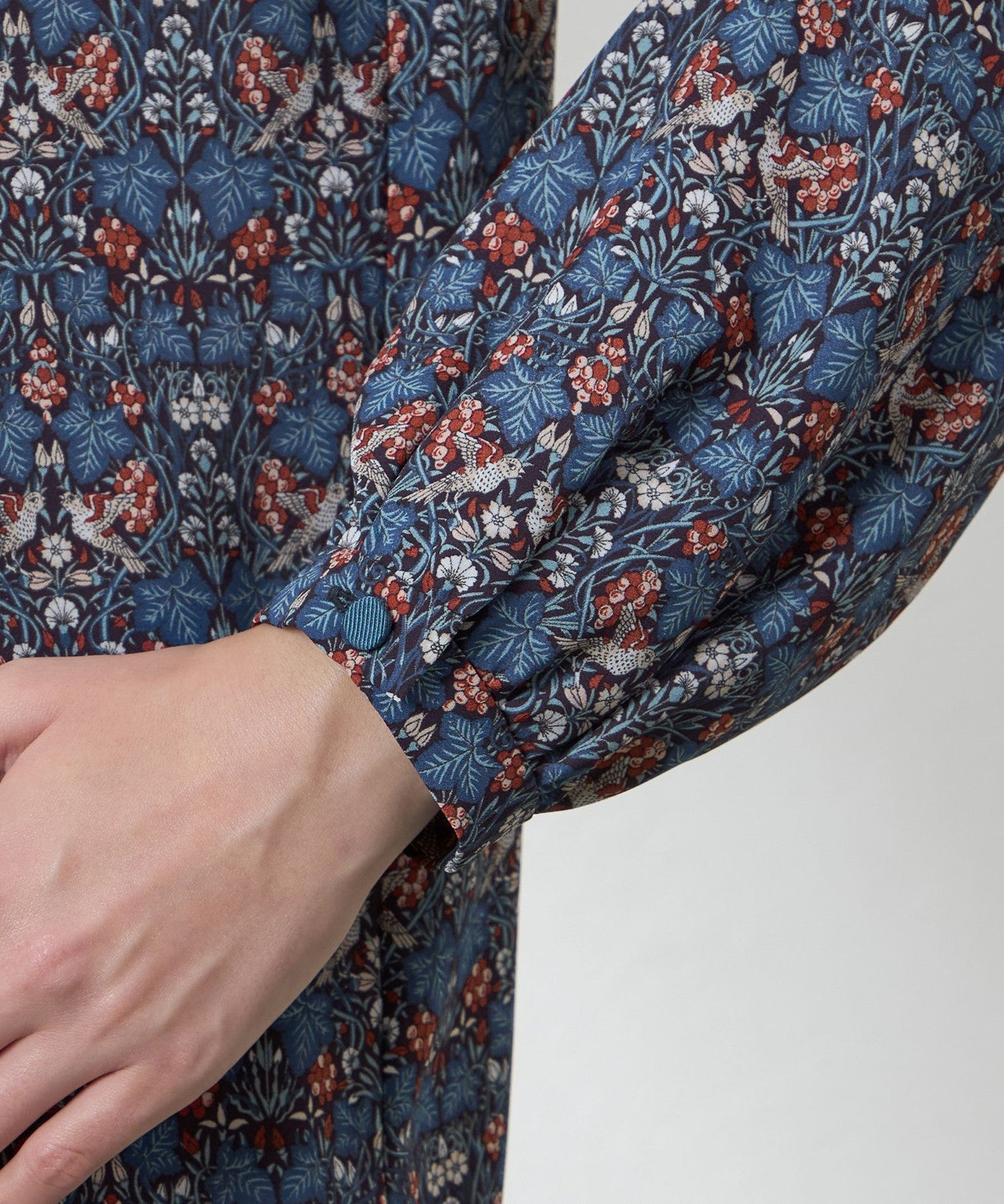 2231-V5M1265670__O,70,