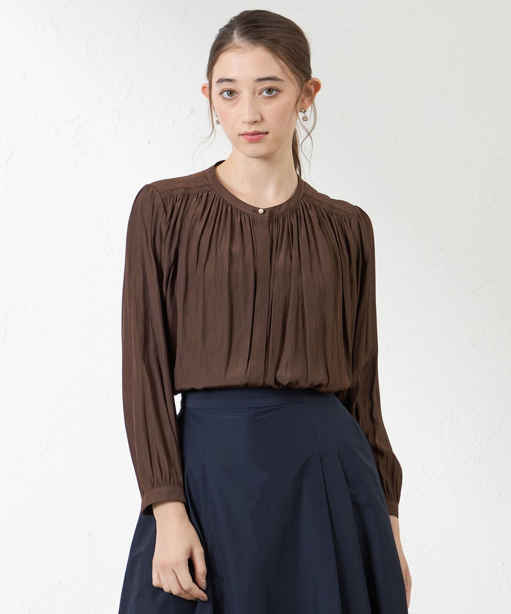 割繊デシンブラウス(トップス)｜AMACA(アマカ)のファッション通販
