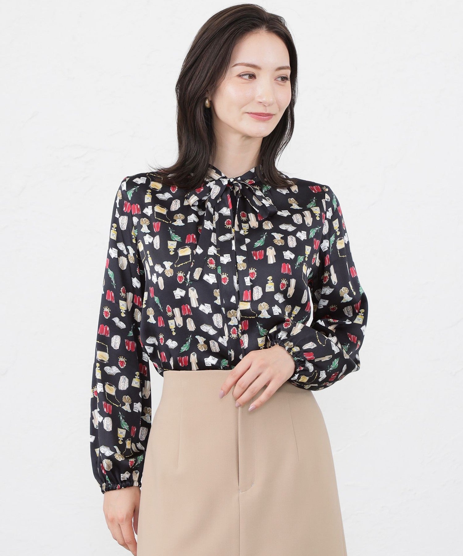 2231-V5M1623529__A,29,身長165 B78 W60 H88