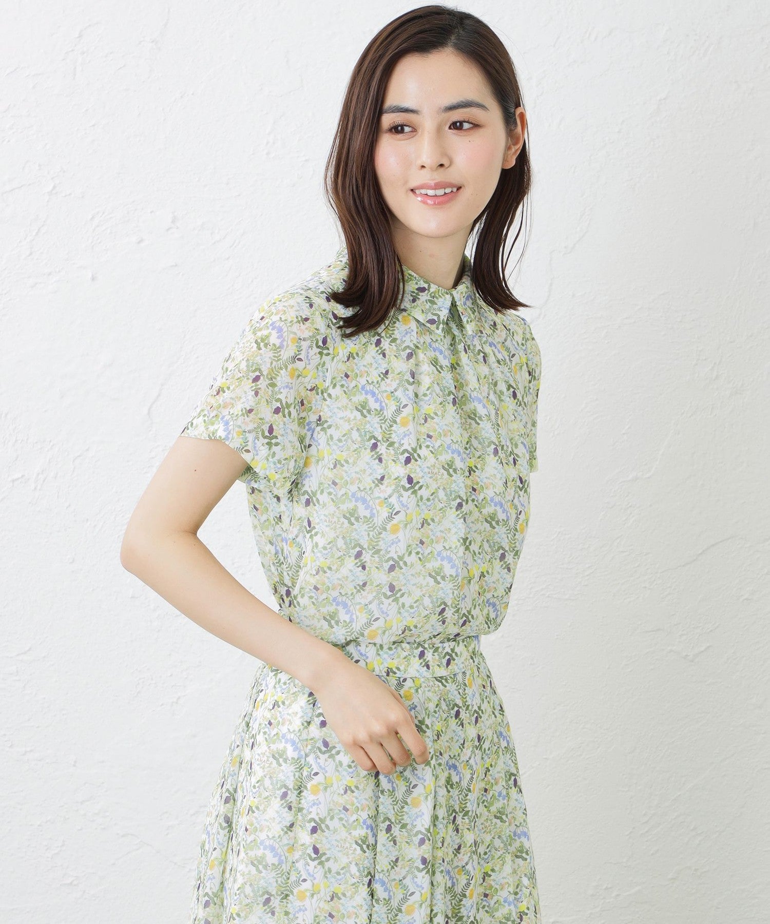 2231-V5M1716024__,24,