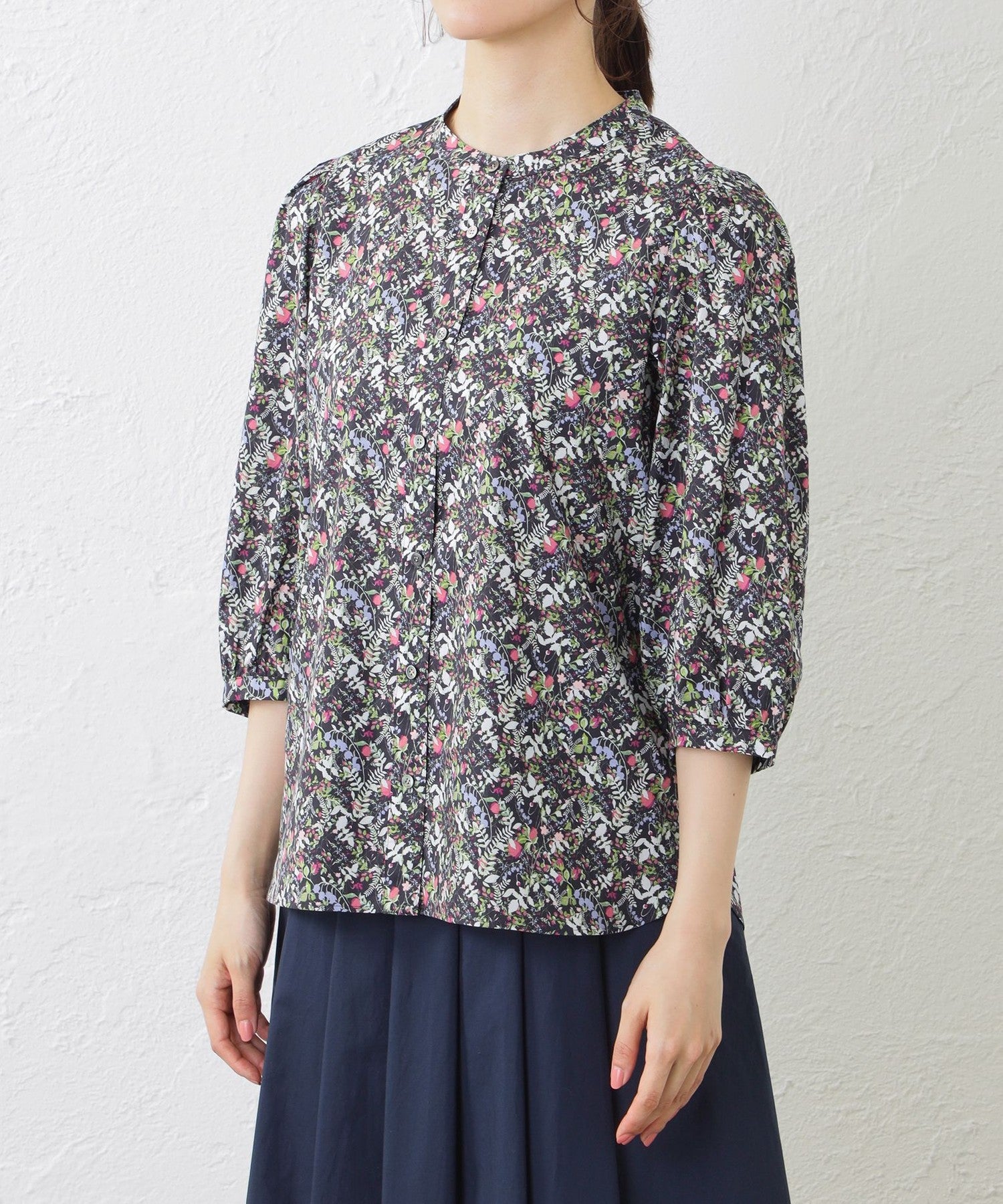 2231-V5M2316528__D,28,