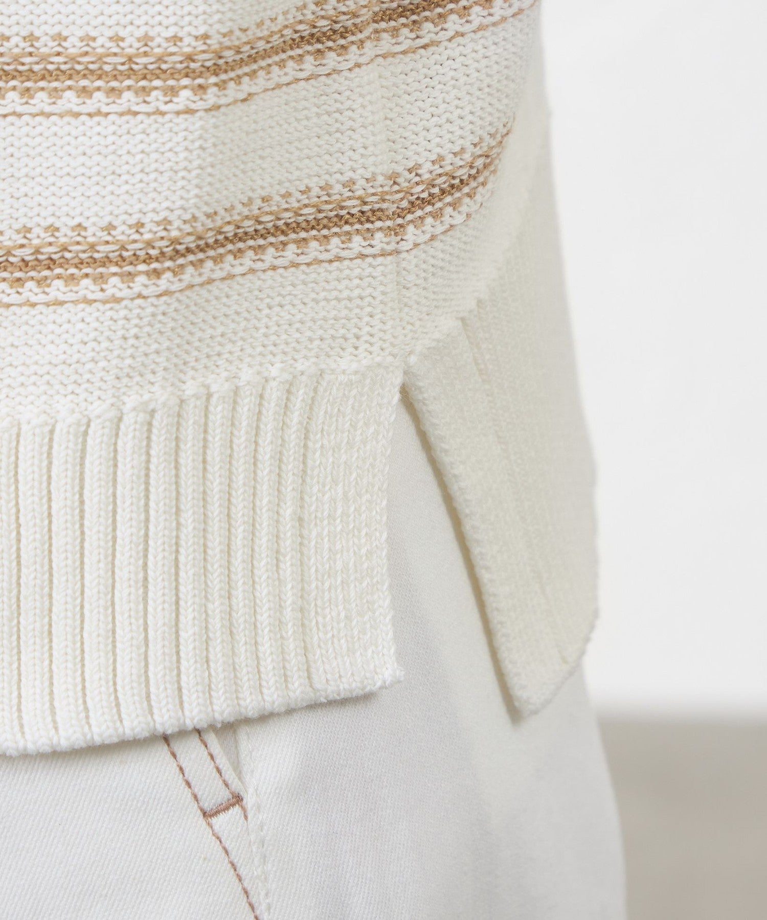 2231-V5N0370902__N,02,