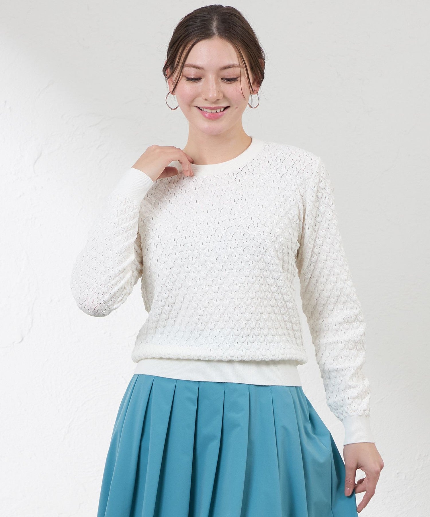 2231-V5N0571002__,02,モデル身長164cm 着用サイズ：38