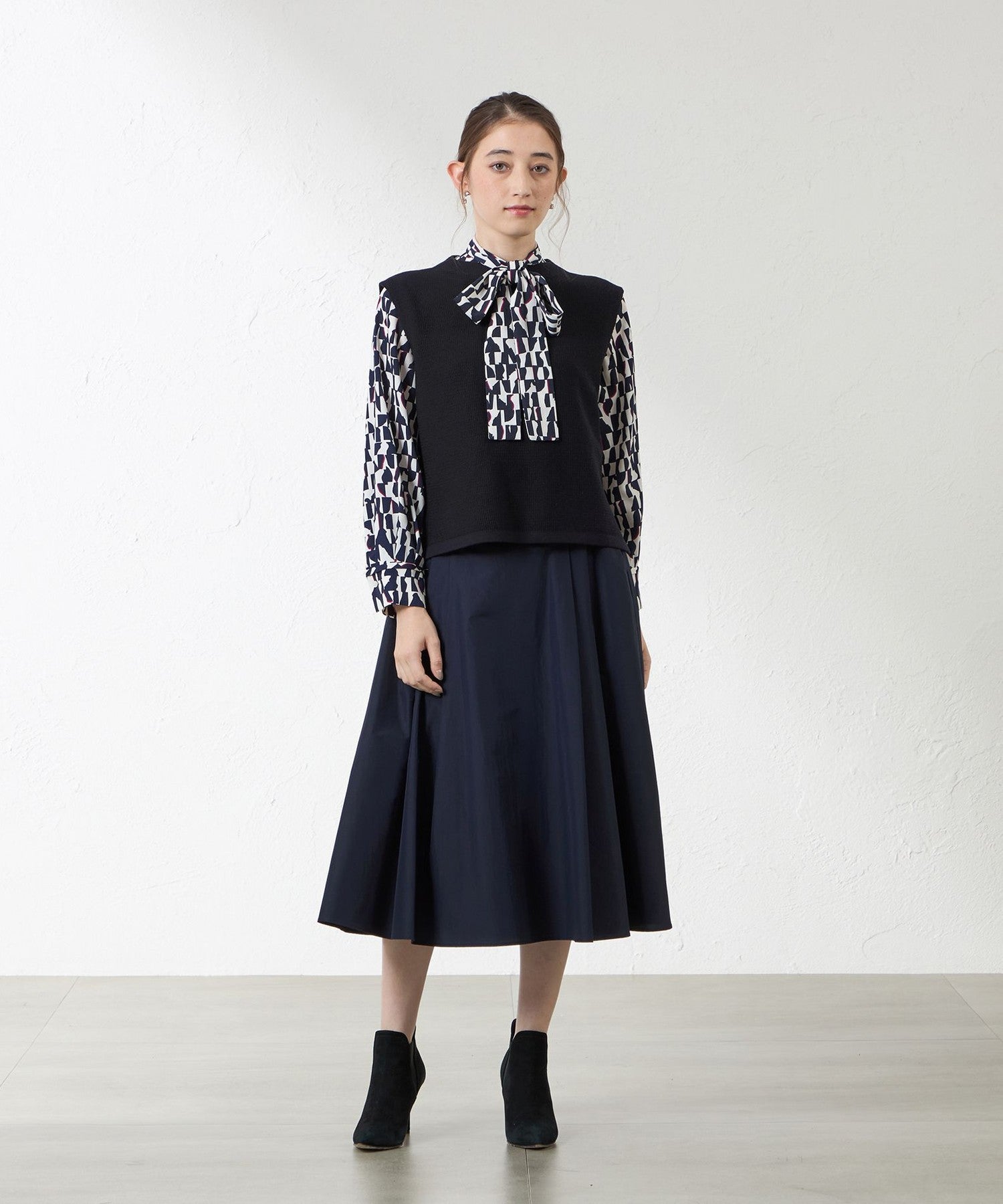 2231-V5N0761770__J,70,