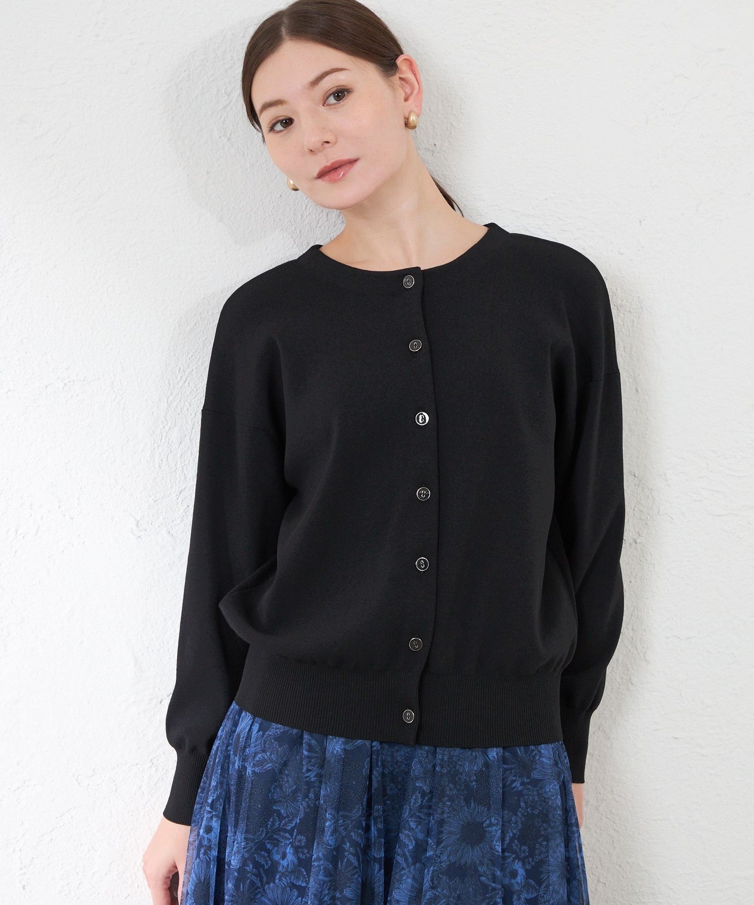 2231-V5N1361329__,29,モデル身長164cm 着用サイズ：38