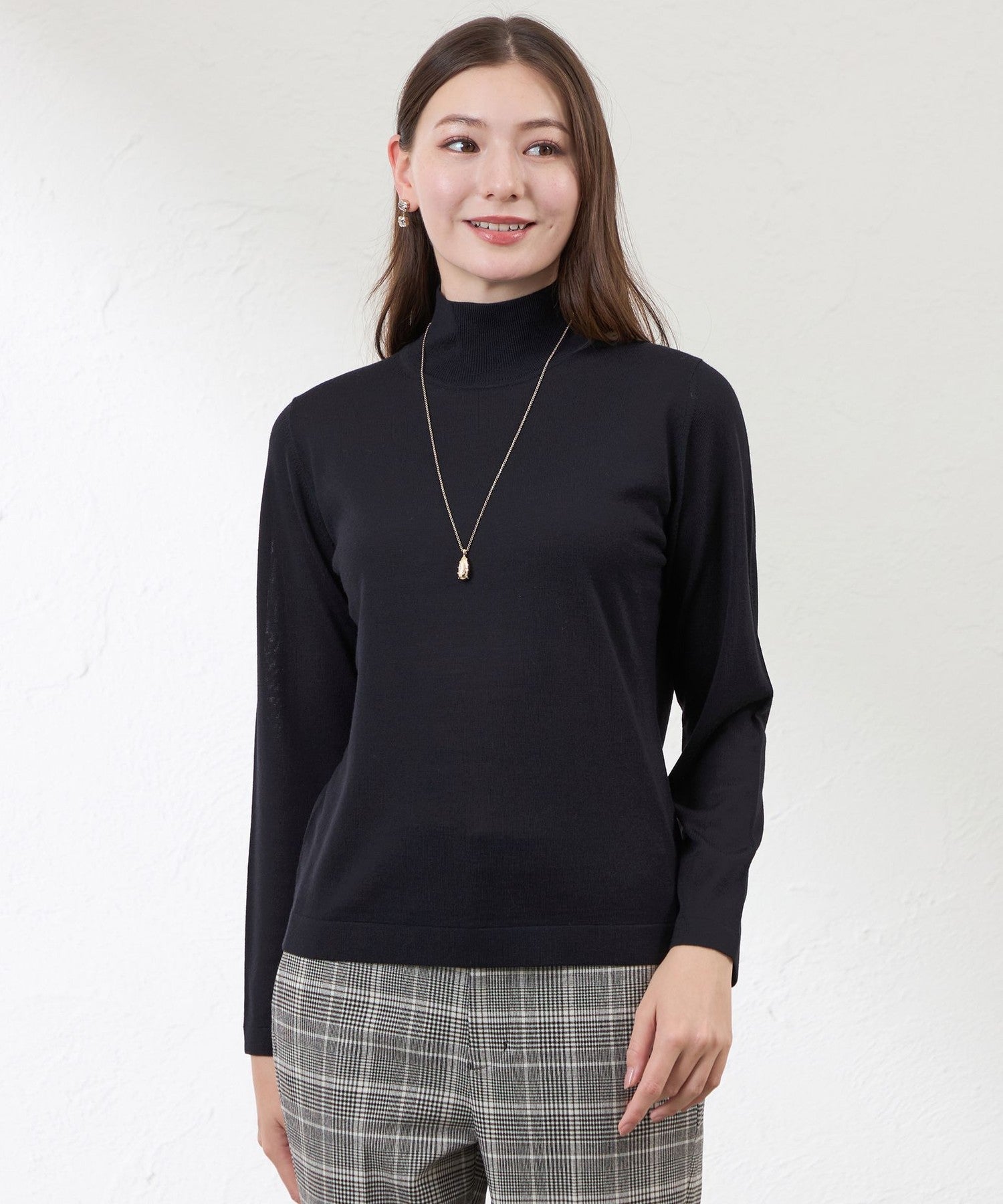 2231-V5N1662629__,29,モデル身長164cm 着用サイズ：38